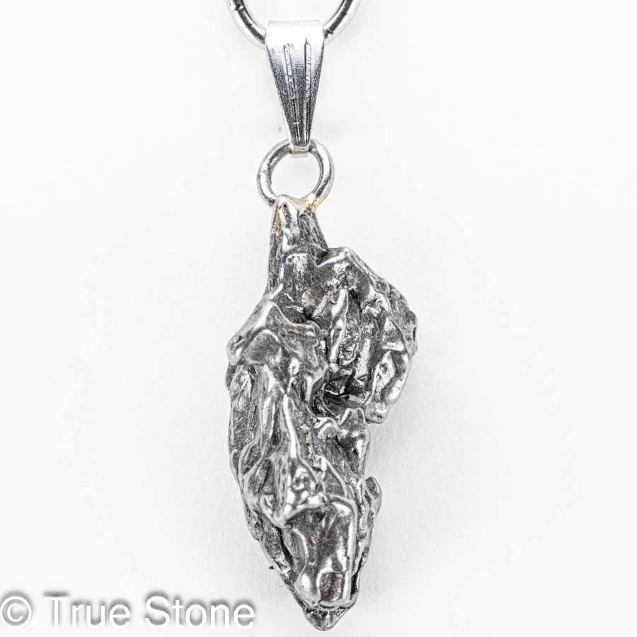 一点物 未処理 カンポ デル シエロ ペンダントトップ メテオライト アイアンメテオライト 流れ星 鉄隕石 隕石