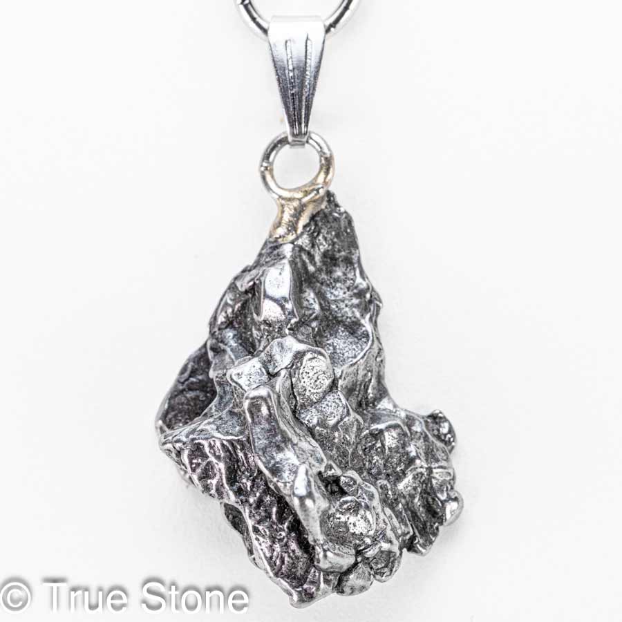 一点物 未処理 カンポ デル シエロ ペンダントトップ メテオライト アイアンメテオライト 流れ星 鉄隕石 隕石