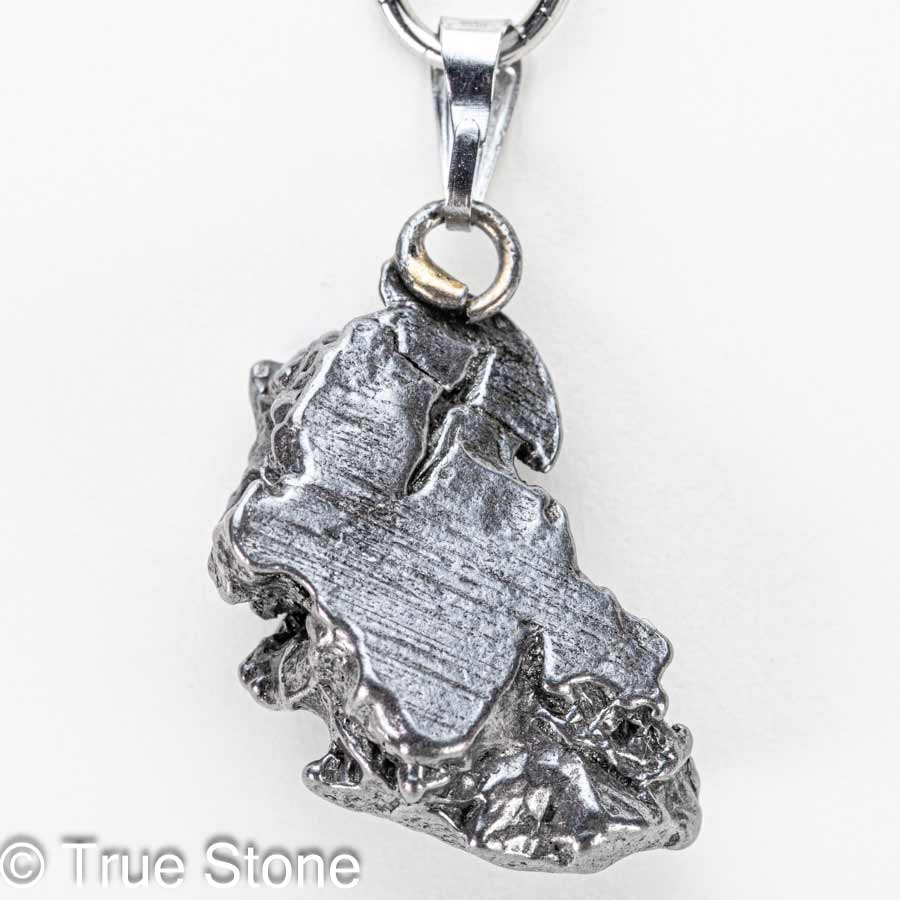 一点物 未処理 カンポ デル シエロ ペンダントトップ メテオライト アイアンメテオライト 流れ星 鉄隕石 隕石