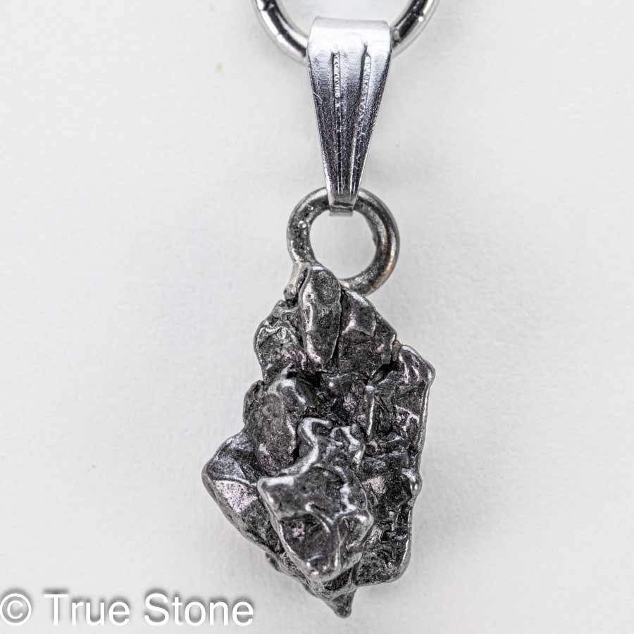 一点物 未処理 カンポ デル シエロ ペンダントトップ メテオライト アイアンメテオライト 流れ星 鉄隕石 隕石