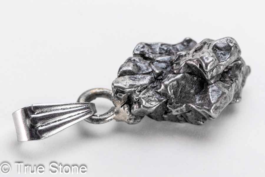 一点物 未処理 カンポ デル シエロ ペンダントトップ メテオライト アイアンメテオライト 流れ星 鉄隕石 隕石