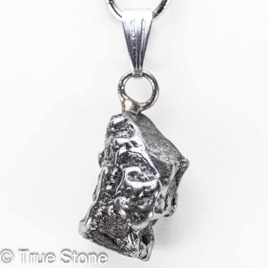 一点物 未処理 カンポ デル シエロ ペンダントトップ メテオライト アイアンメテオライト 流れ星 鉄隕石 隕石