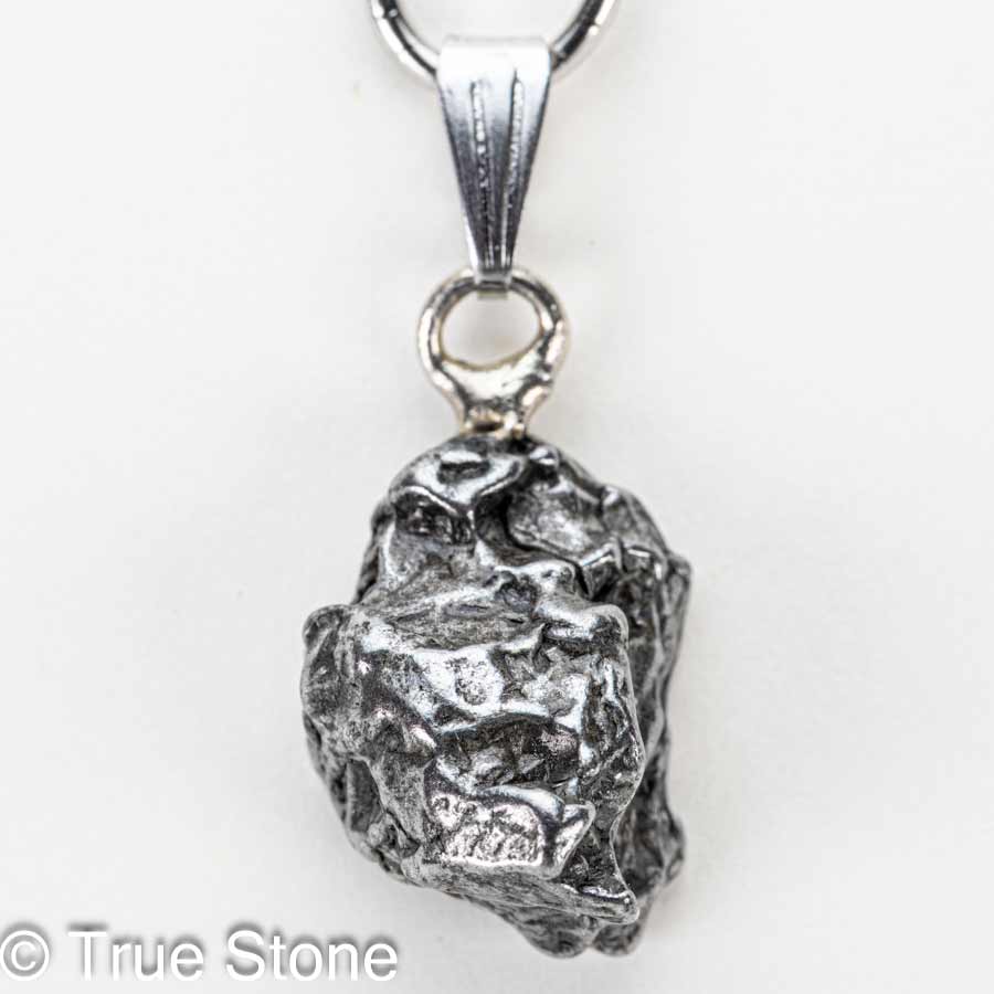 一点物 未処理 カンポ デル シエロ ペンダントトップ メテオライト アイアンメテオライト 流れ星 鉄隕石 隕石