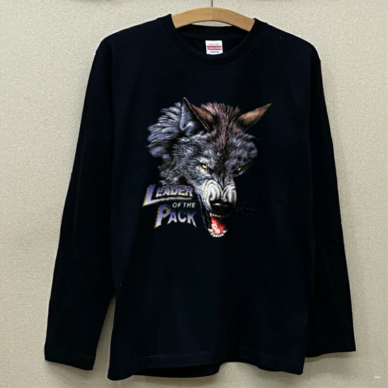 樂天商城 - ウルフ 長袖 tシャツ【ロングスリーブ】ロンティー 丸首型 クルーネック 綿100% トップス 服 レディース メンズ シンプル かわいい おしゃれ ドッグ 犬 犬柄 いぬ 犬プリント 犬種別 犬グッズ 野生動物 オオカミ 狼