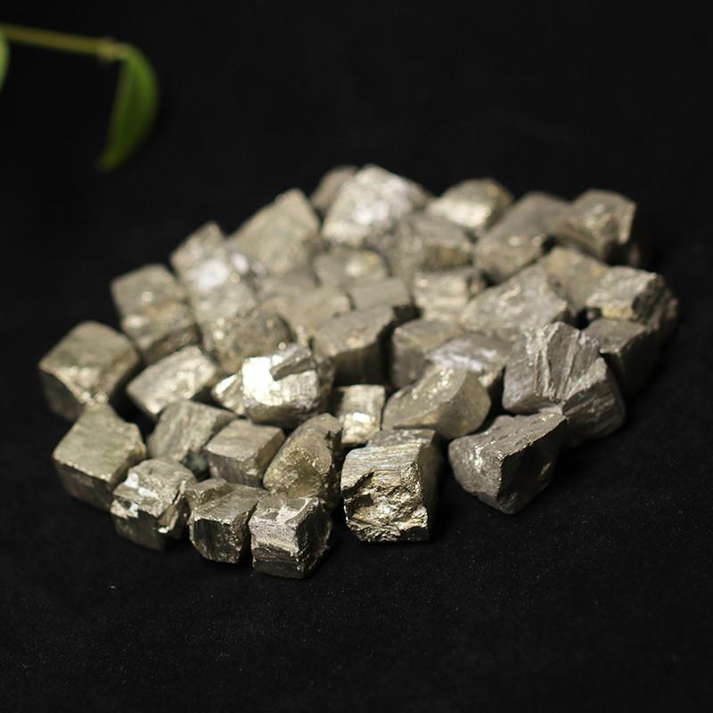 鉱物 天然黄鉄鉱 パイライト 黄銅鉱 カルコパイライト 原石 砕石 さざれ石 結晶 鉱物標本 教育用 教材 インテリア ディスプレイ パワー