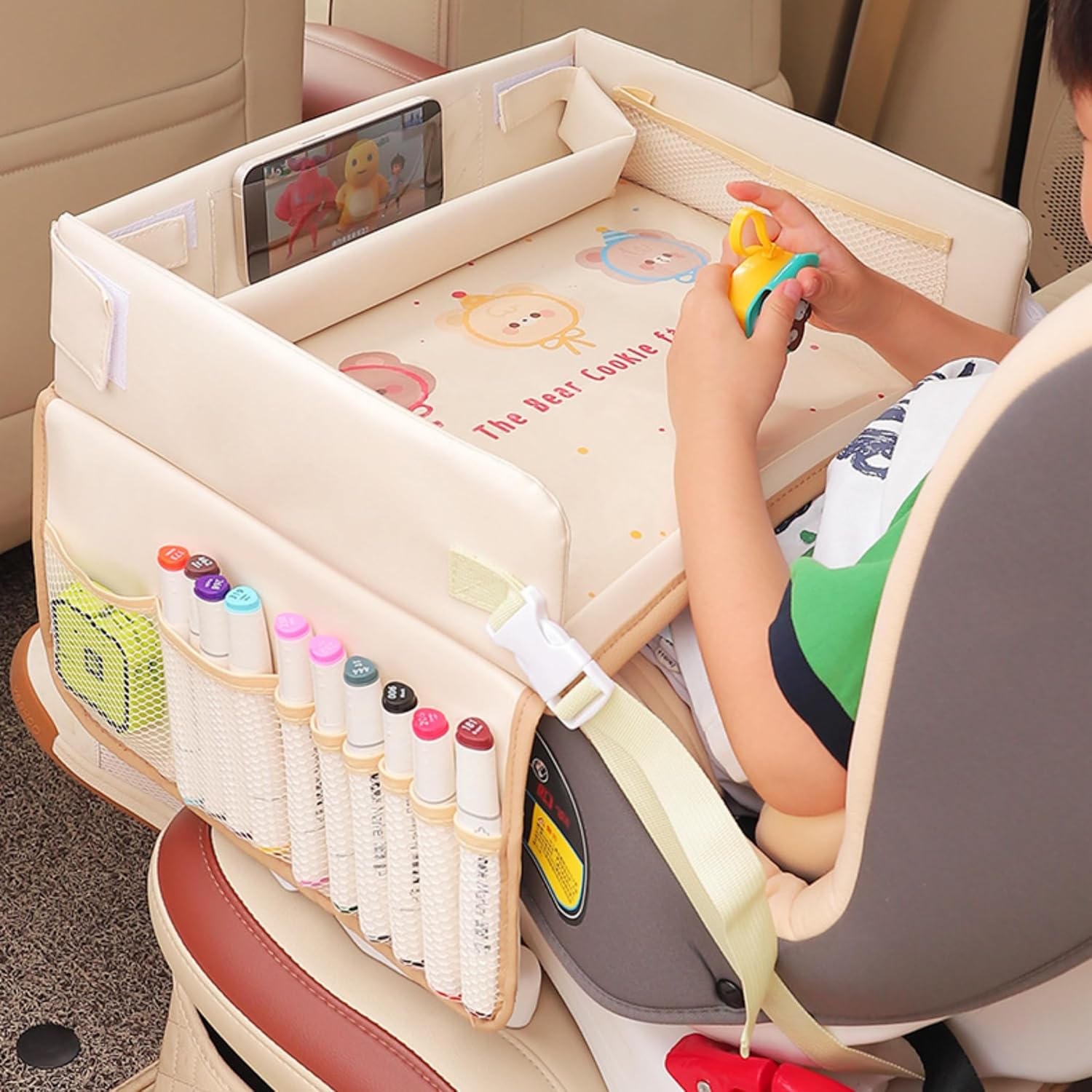 チャイルドシート 革製 車キッズテーブル 子供トレイ デスク 後部座席 折りたたみ式 長距離移動 タブレットスタンド 塗り絵 おもちゃ 収納 車 子供机 ベビーカー 男の子 女の子 持ち運びやすい