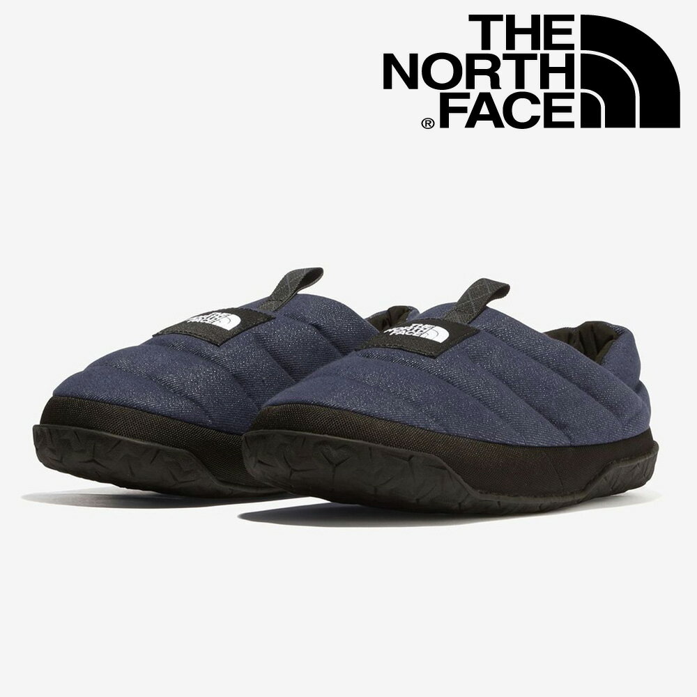 ザ ノースフェイス the north face ヌプシ ミュール デニム Nuptse Mule Denim NF02372 DK:ダークデニム×TNFブラック 定番のヌプシシリーズのダウンミュールです。アッパーにヘビーウェイトデニムを使用し、550フィルパワーのダウンを封入。フットベッドのライニングは素足でも心地よく履けるフリース仕様。アウトソールには環境に配慮した20％リサイクルラバーを採用。屋内でも野外でも使いやすいデザインです。 素材 ＜アッパー＞ヘビーウェイトデニム、550フィルパワーダウン ＜ボトムユニット＞20％リサイクルラバーアウトソール メーカーサイトに基づいて掲載しています 当店では実店舗での販売、他ショッピングモールでのネット販売もおこなっており、在庫を共有している為、在庫が常に変動しております。 その為、在庫反映までの時間差等により在庫切れが発生する場合がございます。 これにより、ご注文後でも商品をご用意できない場合がございますので予めご了承いただきますようお願い致します。 なお、店舗倉庫の都合上契約仕入先在庫を利用する場合もございます。 ※ディスプレイ画面等の環境上、ページで見た色と実際の商品の色とは多少違う場合がございます。 (BCABBE the north face ザ ノースフェイス US7 US8 US9 US10 25cm 25.5cm 26cm 26.5cm 27cm 27.5cm 28cm 紺) #ザ ノースフェイス