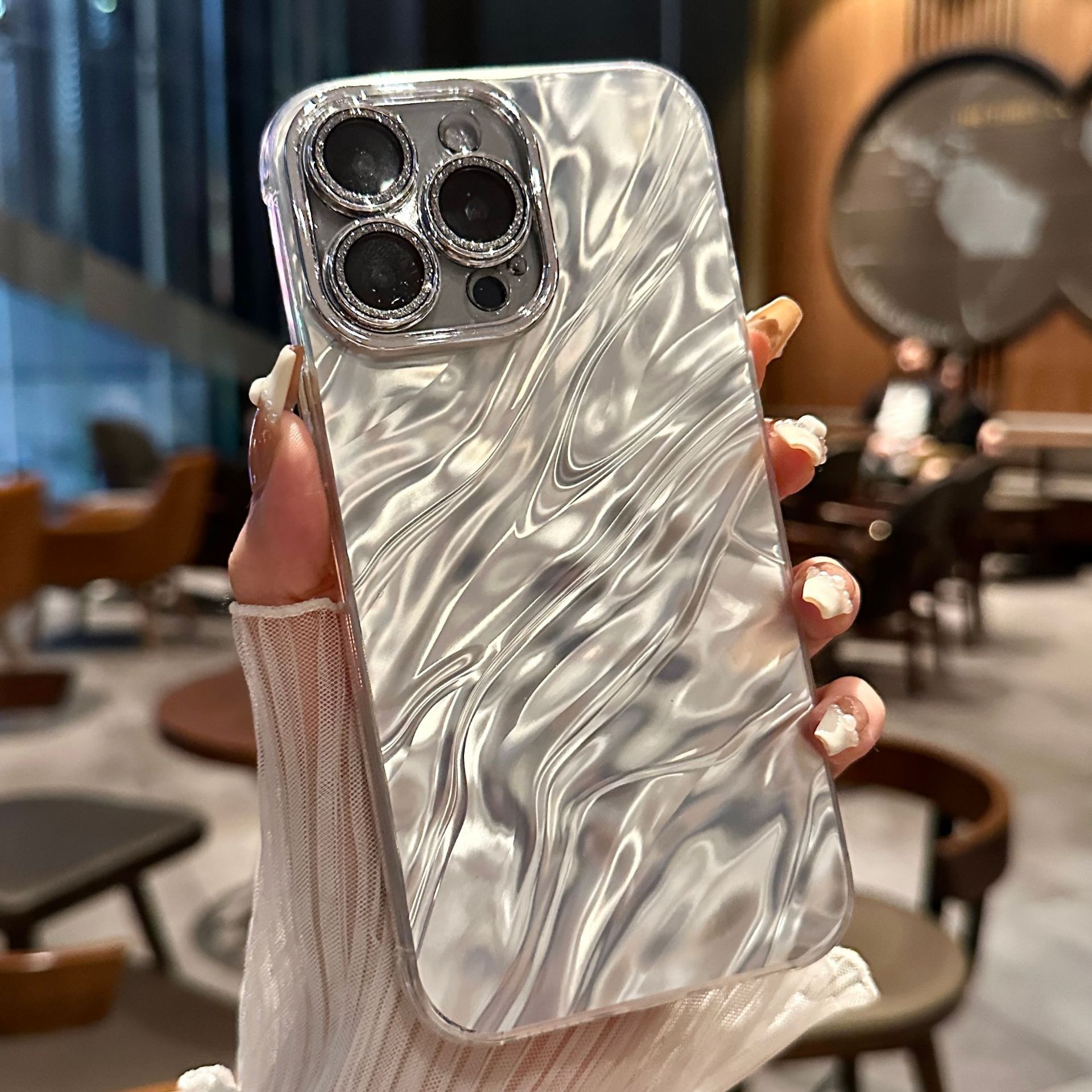 乐天商城 - iphone16promax ケース レンズカバー iPhone16proケース キラキラ iPhone16ケース iPhone15promaxケース 15pro iPhone15 耐衝撃 スリム iphone14ケース 14pro iphone13 pro iphone12 12pro 携帯カバー お洒落 可愛い 女子 大人女子 iphoneケース レンズ保護 高級感 韓国風