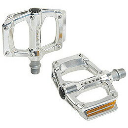 樂天商城 - 【メーカー純正品】【正規代理店品】ADEPT(アデプト) ペダル メトロポリタン AL SIL 【自転車用品】