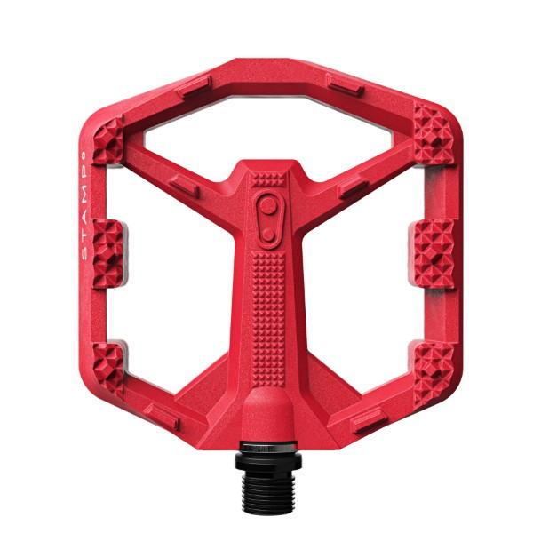 スペック■サイズ：Sサイズ■カラー：レッド■左右1ペアです■踏み面サイズ：101.6×101mm（S）■対応シューズサイズ：23.5-28.0cm US5-10 EU37-43（S）■毎日のライドから週末のMTBアドベンチャーまで幅広く対応する汎用性の高いフラットペダル■STAMP1の基本設計を継承しつつ、金属ピンを樹脂製の凹凸ピン（モールドピン）に変更したエントリーモデル■強化されたコンポジットボディ■岩などの障害物との接触を最小限に抑えるデザイン■クロモリスチールスピンドル■片側12か所のトラクションポイント■凹型の踏面がグリップ力を高め、薄型で軽量化を実現する最小13.5mm、最大15.5mmのミニマルプロファイル■過酷な条件下での性能を発揮し、高い耐摩耗性と低摩擦係数を実現するIguas社のベアリング■ペダル内部への水やゴミの侵入を防ぎ、ペダルの寿命を延ばすシールシステム■参考重量： S 305g（ペア）特長コンポジットボディとモールドピンを採用したエントリーモデルのフラットペダル。在庫状況■通常2〜5日ほどで発送（土日祝除）詳しくはこちら※在庫状況は当店、メーカー在庫を含みます。また、リアルタイムでの更新ではございませんのでご了承ください。☆カテゴリー：【自転車】【パーツ＆アクセサリー】【おすすめ】【自転車用】【CRANKBROTHERS(クランクブラザーズ)】【カスタム】【パーツ】【自転車部品】【ポイントキャンペーンたくさんあります！】https://item.rakuten.co.jp/trycycle/c/0000004293/