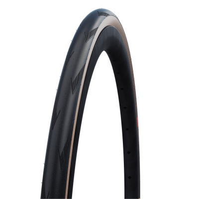 スペック■サイズ：700x28C■カラー：トランスペアレントスキン■ETRTO：28-622■ビード：ケブラービード■重量：280g■仕様：Evolution Line Super Race、V-Guard、TL Easy■コンパウンド：ケブラービード■チューブレスイージー特長SuperRace（スープレス構造）により、スピードとコントロール性能が劇的かつバランスよく向上した、シュワルベ シュワルベ史上最高峰のロードバイクタイヤ。サイドスキンにカーカス本来の色を活かしたトランスペアレントスキンが加わりました。在庫状況■通常2〜5日ほどで発送（土日祝除）詳しくはこちら※在庫状況は当店、メーカー在庫を含みます。また、リアルタイムでの更新ではございませんのでご了承ください。☆カテゴリー：【自転車】【パーツ＆アクセサリー】【おすすめ】【自転車用】【シュワルべ(SCHWALBE)】【カスタム】【パーツ】【自転車部品】【ポイントキャンペーンたくさんあります！】https://item.rakuten.co.jp/trycycle/c/0000004293/