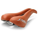 【メーカー純正品】【正規代理店品】SMP サドル TRK MEDIUM BROWN MATT 【自転車用品】