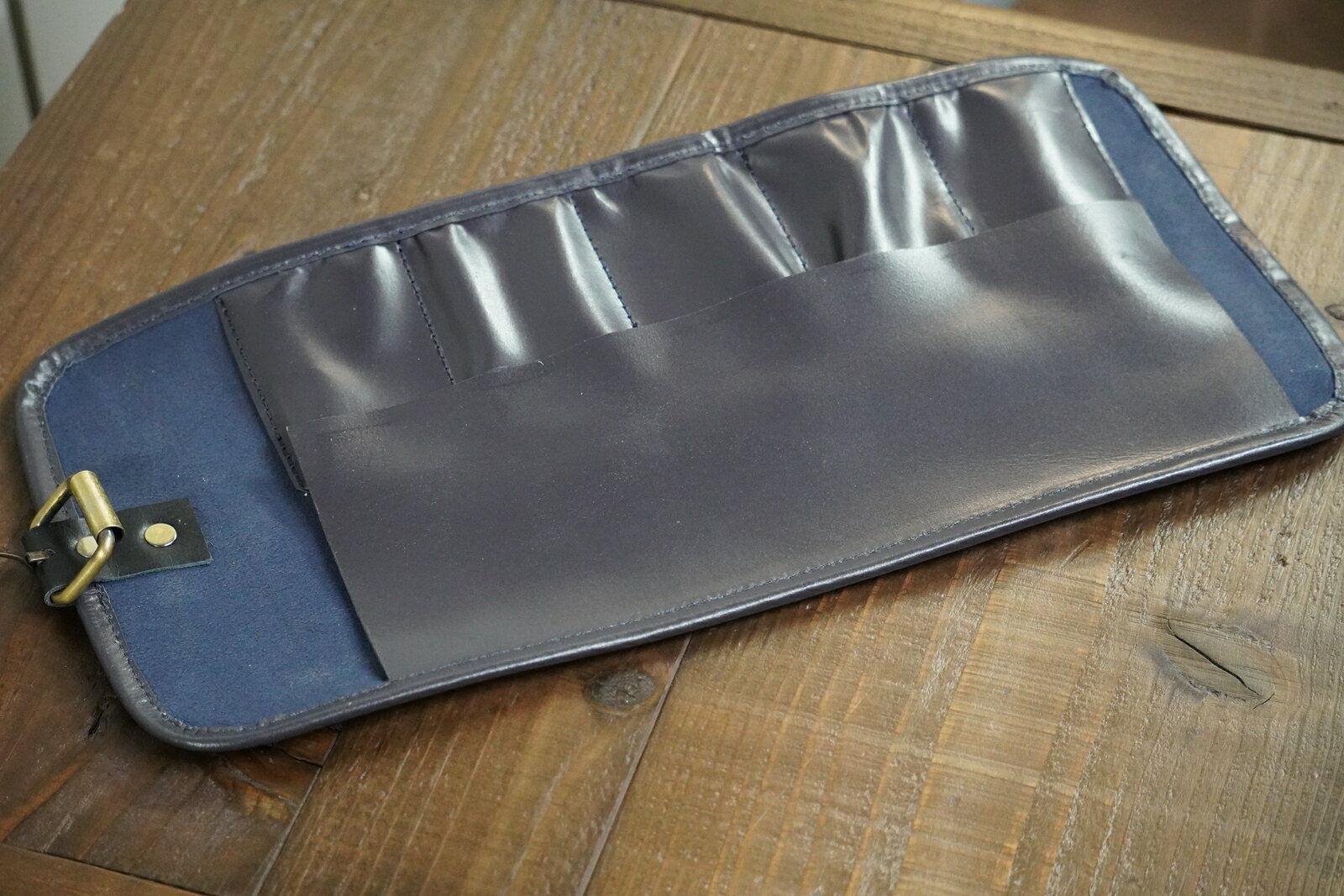 時計牛革携帯ケース5本用