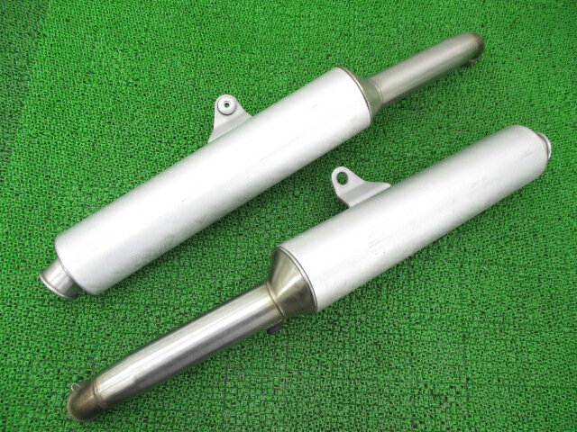 ST4 サイレンサーマフラー 左右 ドゥカティ 純正 バイク 部品 コケキズ無し 品薄 希少品 車検 Genuine 【中古】 93