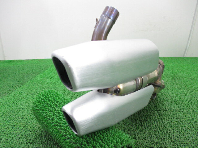 ムルティストラーダ1200 サイレンサーマフラー ドゥカティ 純正 バイク 部品 コケキズ無し 品薄 希少品 車検 Genuine 【中古】 50