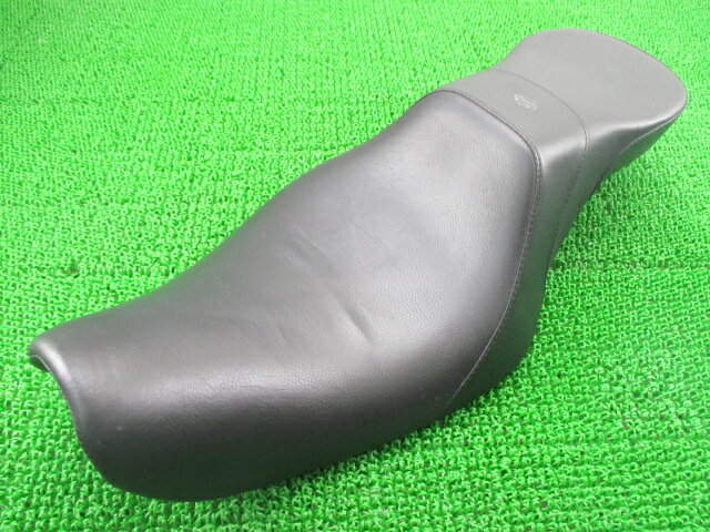 FXSTB1450シートハーレー純正バイク部品コンディション良好破れ無しバッドランダーシートソフテイルナイトトレイン車検Genuine【中古】 25