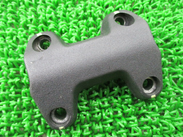 M821 ハンドルポスト ドゥカティ 純正 バイク 部品 コンディション良好 曲がり無し モンスター821 ハンドルクランプ 車検 Genuine 【中古】 63