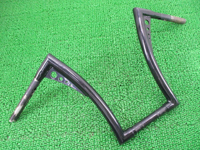 GDAUTO製ハーレーFLSTFハンドル社外バイク部品エイプハンガーハンドルソフテイル曲がり無し品薄希少品【中古】 75