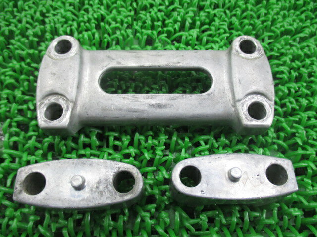 KX250 ハンドルポスト カワサキ 純正 バイク 部品 ハンドルクランプ KX500に 割れ欠け無し そのまま使える 車検 Genuine 【中古】