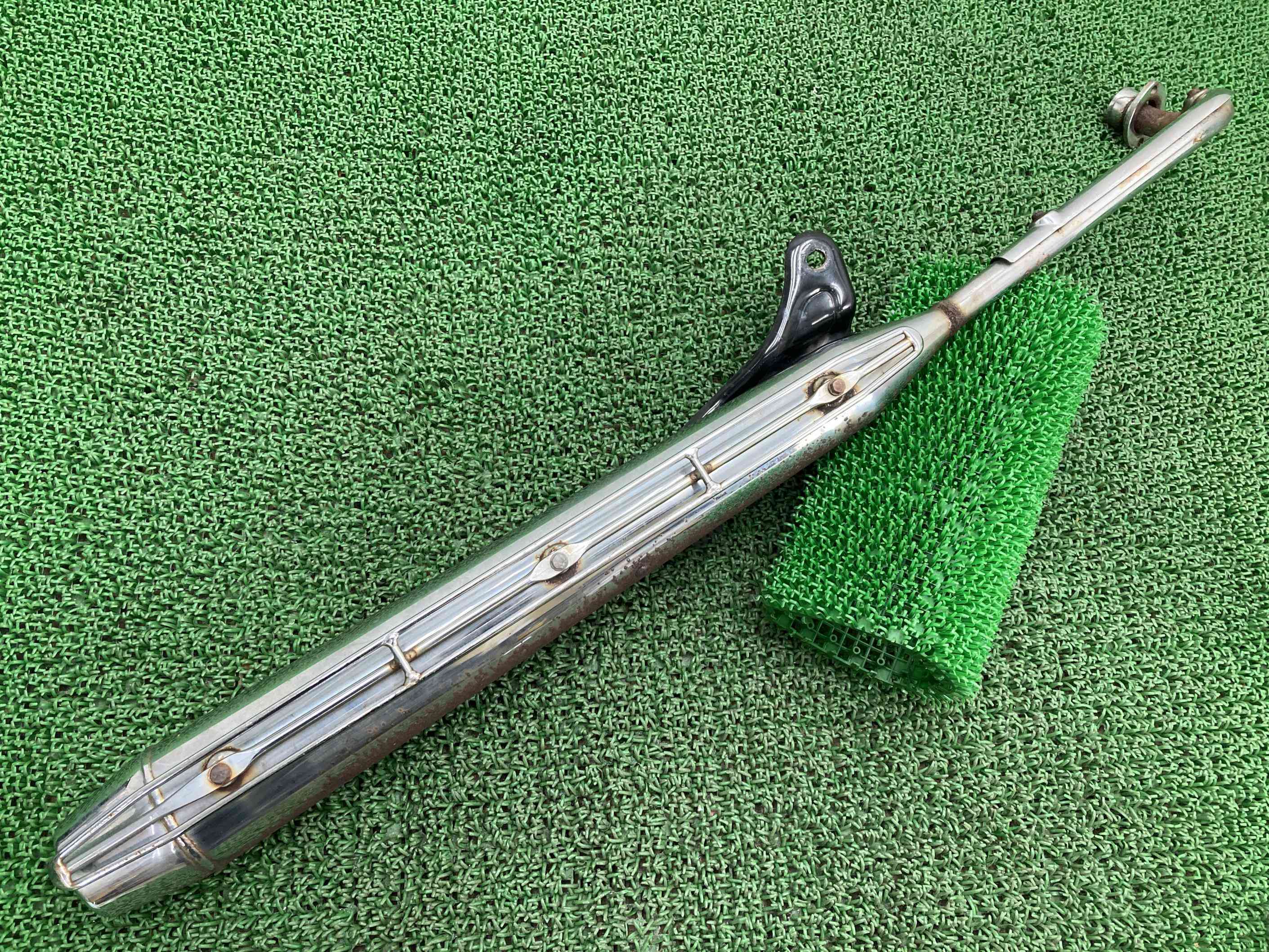 リトルカブ マフラー GCN K1 ホンダ 純正 バイク 部品 AA01 コケキズ無し 品薄 希少品 ステー 車検 Genuine 【中古】 vD