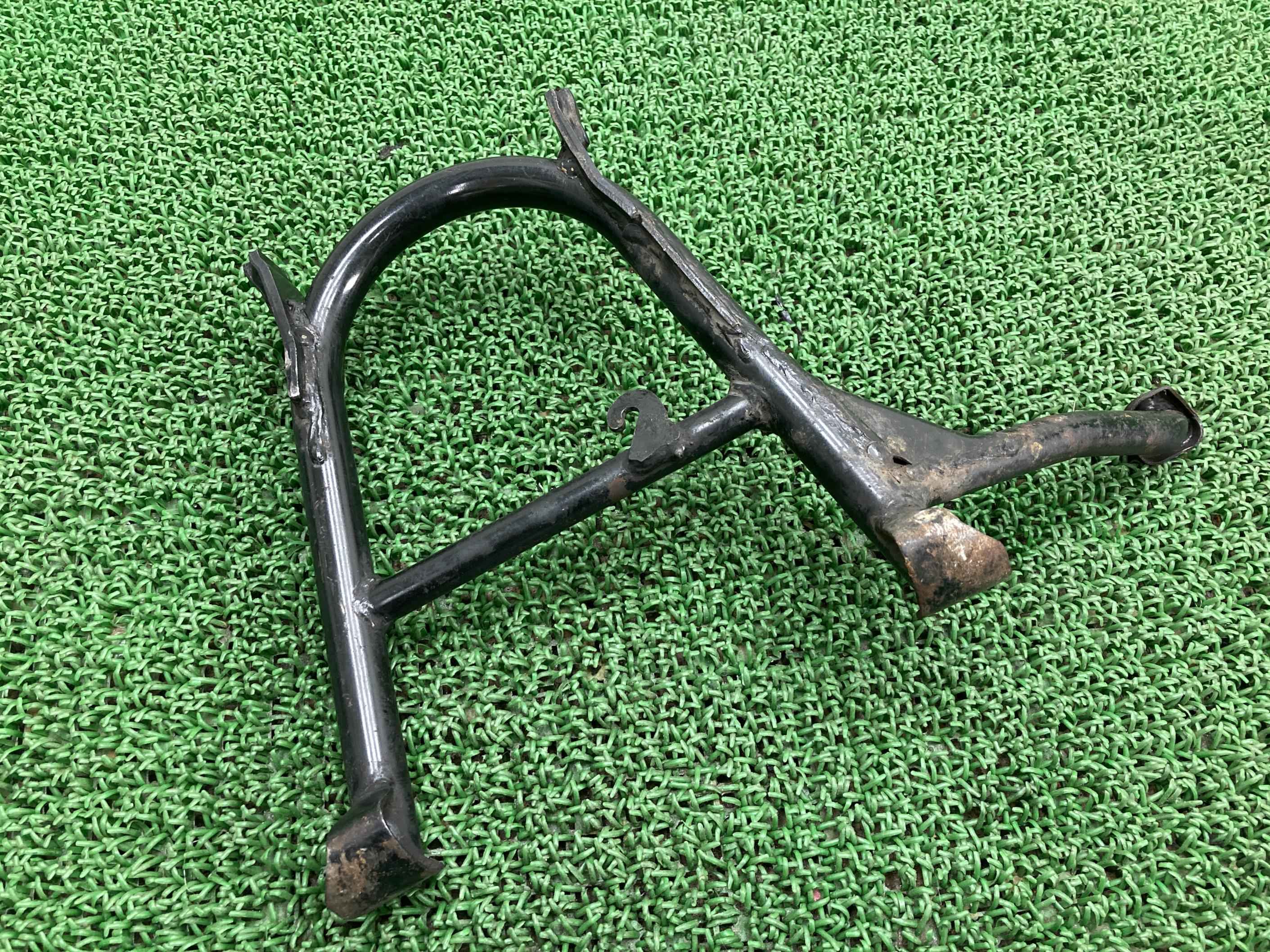 CBX400F センタースタンド ホンダ 純正 バイク 部品 NC07 曲がり無し 品薄 希少品 車検 Genuine 【中古】 Ab