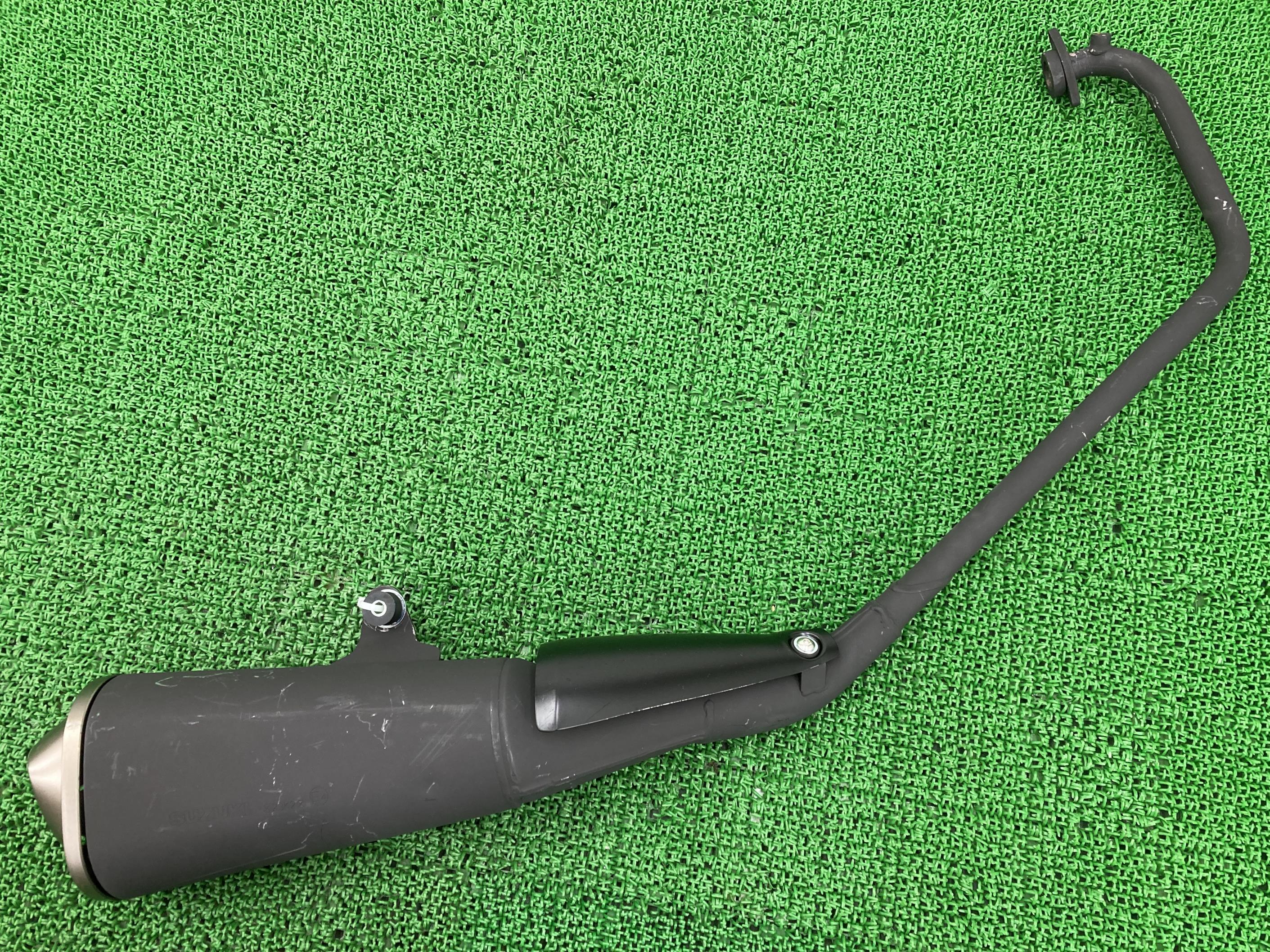 GSX-R125 マフラー スズキ 純正 バイク 部品 DL32B コケキズ無し 機能的問題なし そのまま使える GSX-R150にも 車検 Genuine 【中古】