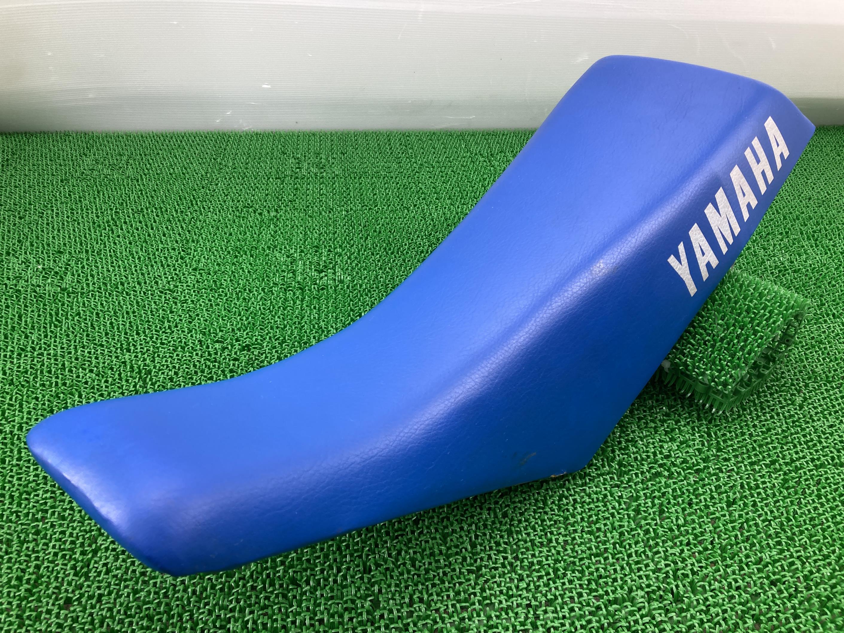 YZ250 シート JYA3RBW00KA002*** ヤマハ 純正 バイク 部品 JYA3RBW0 修復素材や張替えベースに 品薄 希少品 車検 Genuine 【中古】 98