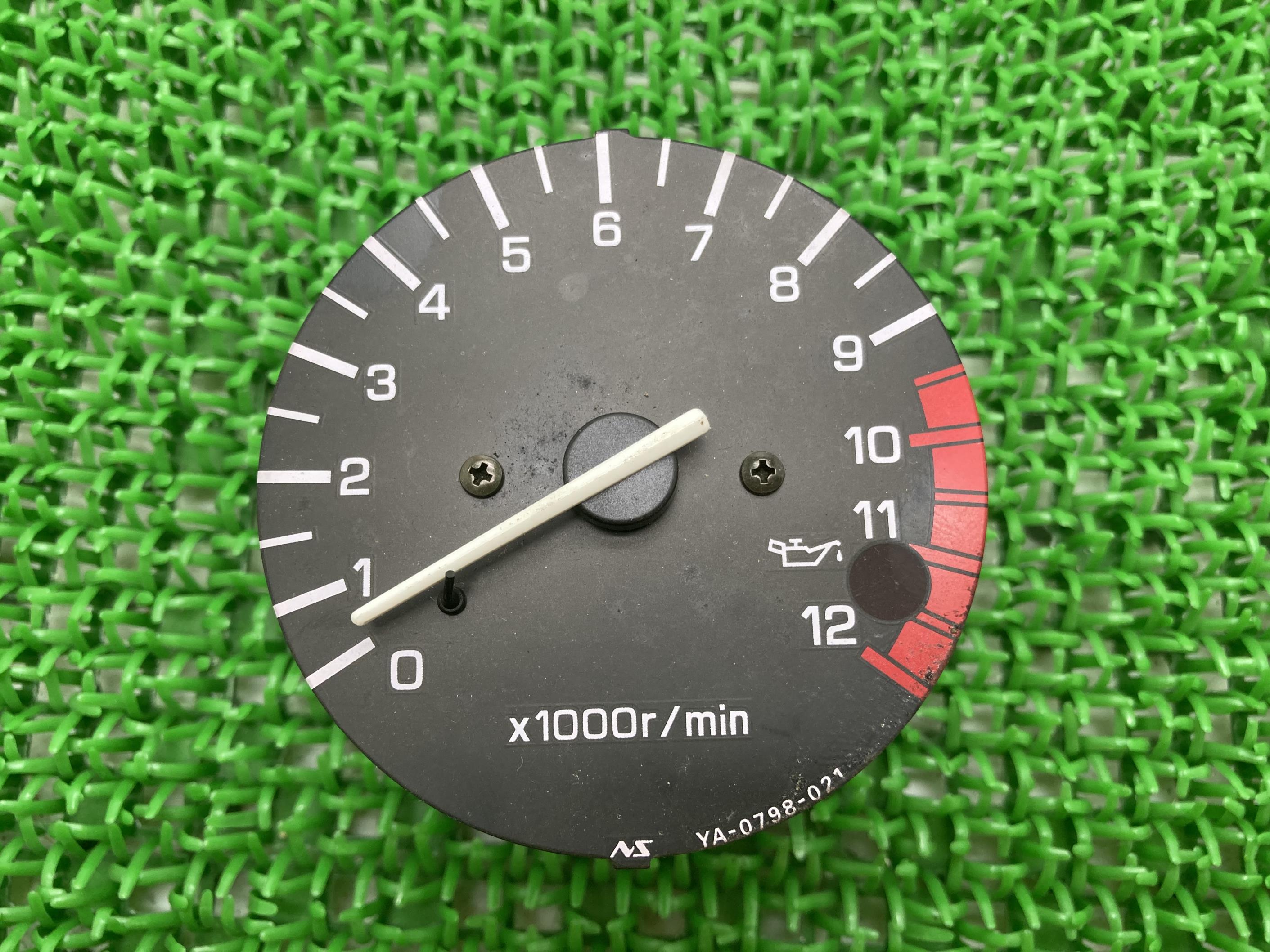 XJR1200 タコメーター ヤマハ 純正 バイク 部品 割れ欠け無し 修復素材に そのまま使える 車検 Genuine 【中古】