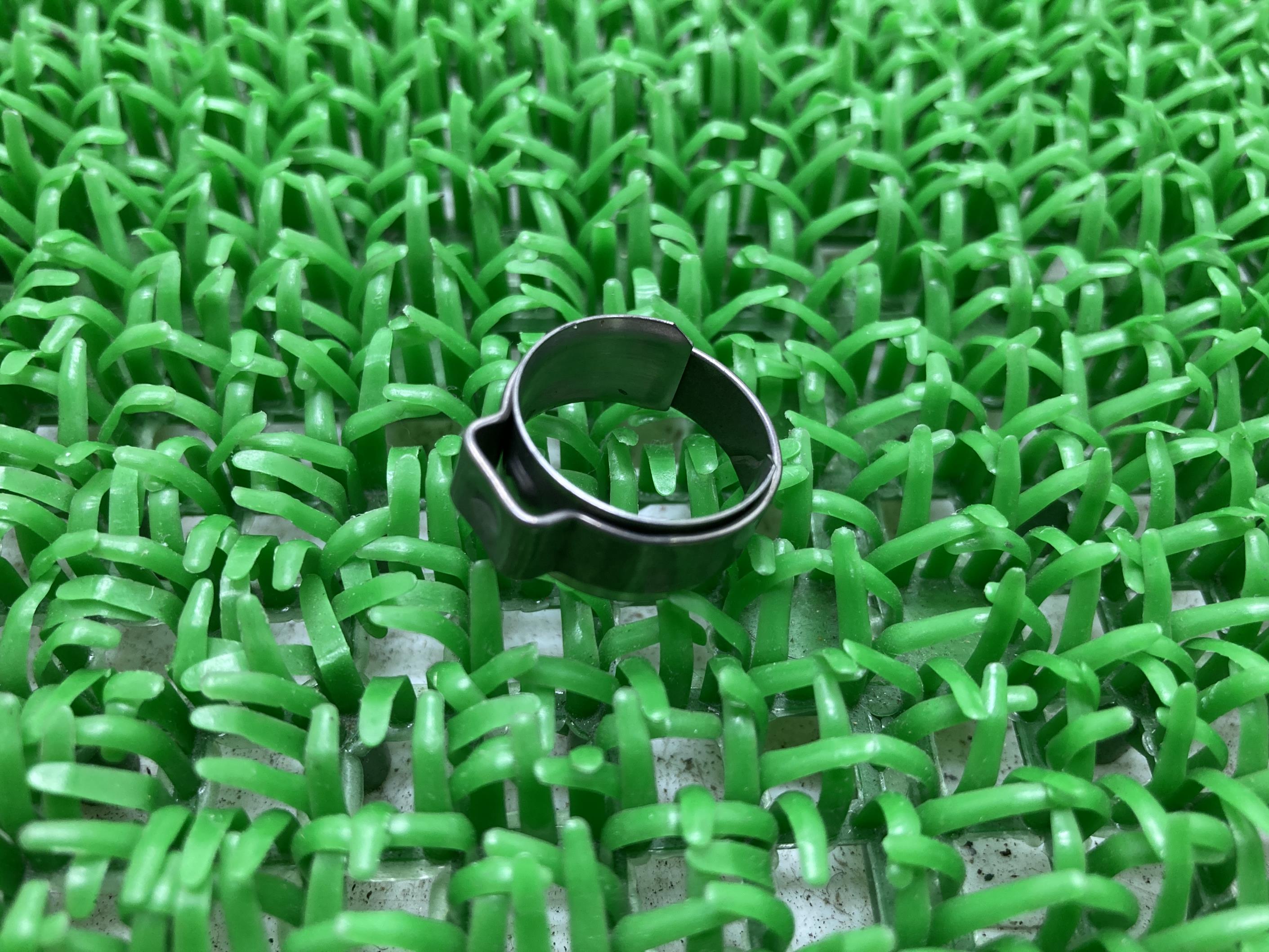 スクランブラー クランプ ドゥカティ 純正 中古 バイク 部品 ムルティストラーダ620 1000 1100 モンスター696 795 車検 Genuine