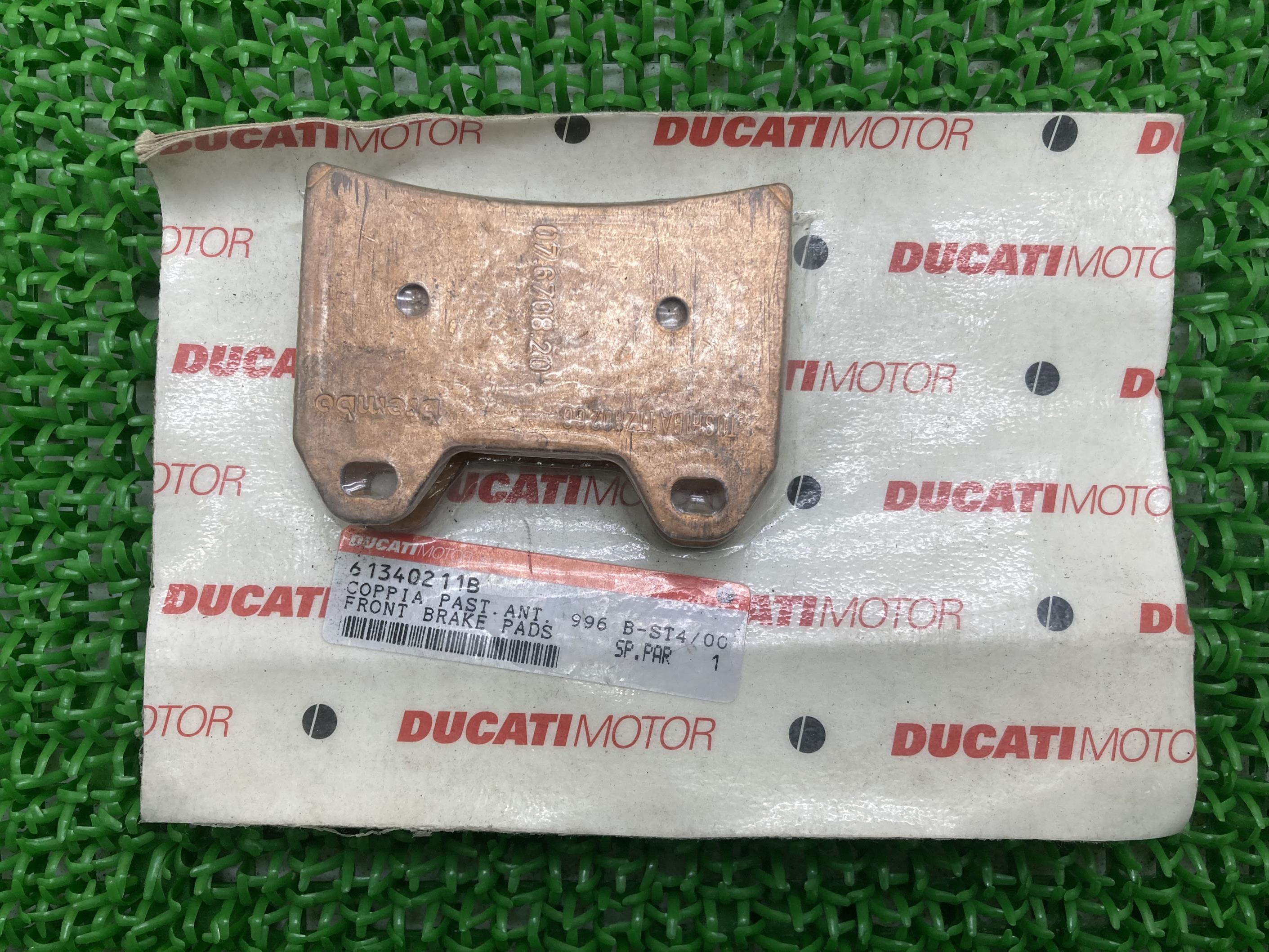 モンスターS4 ブレーキパッド 在庫有 即納 ドゥカティ 純正 新品 バイク 部品 未使用 748S 996 998 ST3 車検 Genuine 996SPS ST4 ST4S