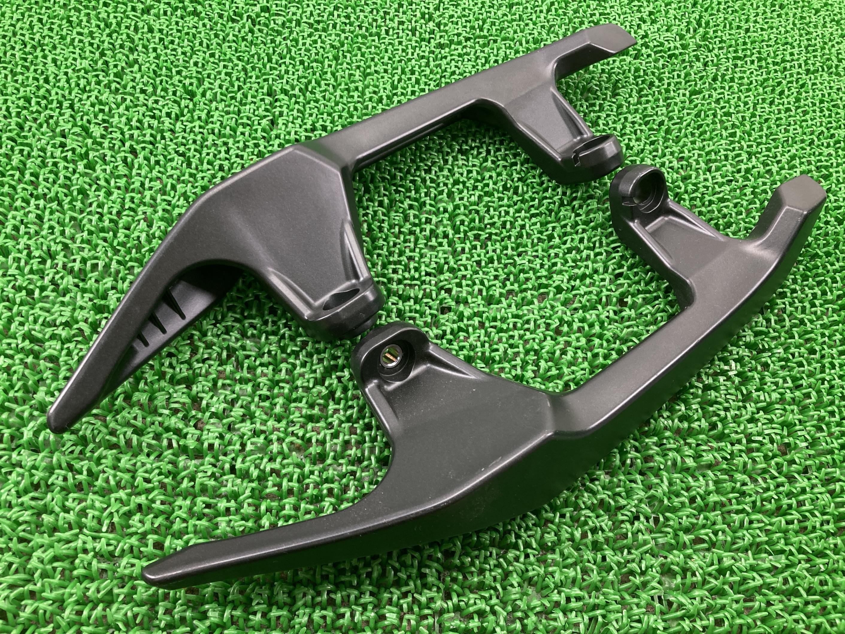 ADV150 グラブバー 左右 ホンダ 純正 バイク 部品 KF38 タンデムグリップ アシストグリップ コンディシ..