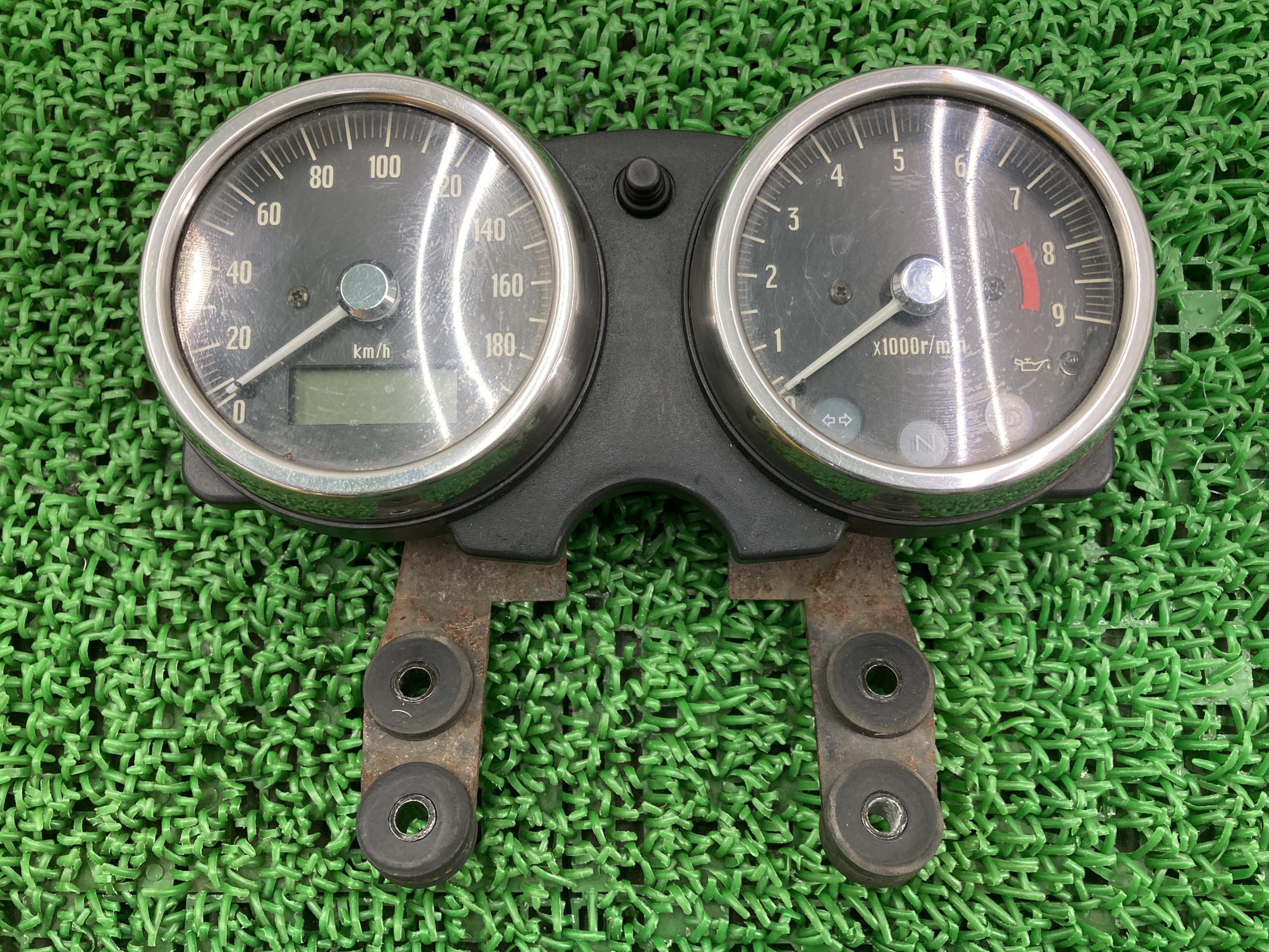 W650 メーター カワサキ 純正 バイク 部品 EJ650A 割れ欠け無し 修復素材や部品取りに ライジングメーターステー付き 車検 Genuine 【中古】...