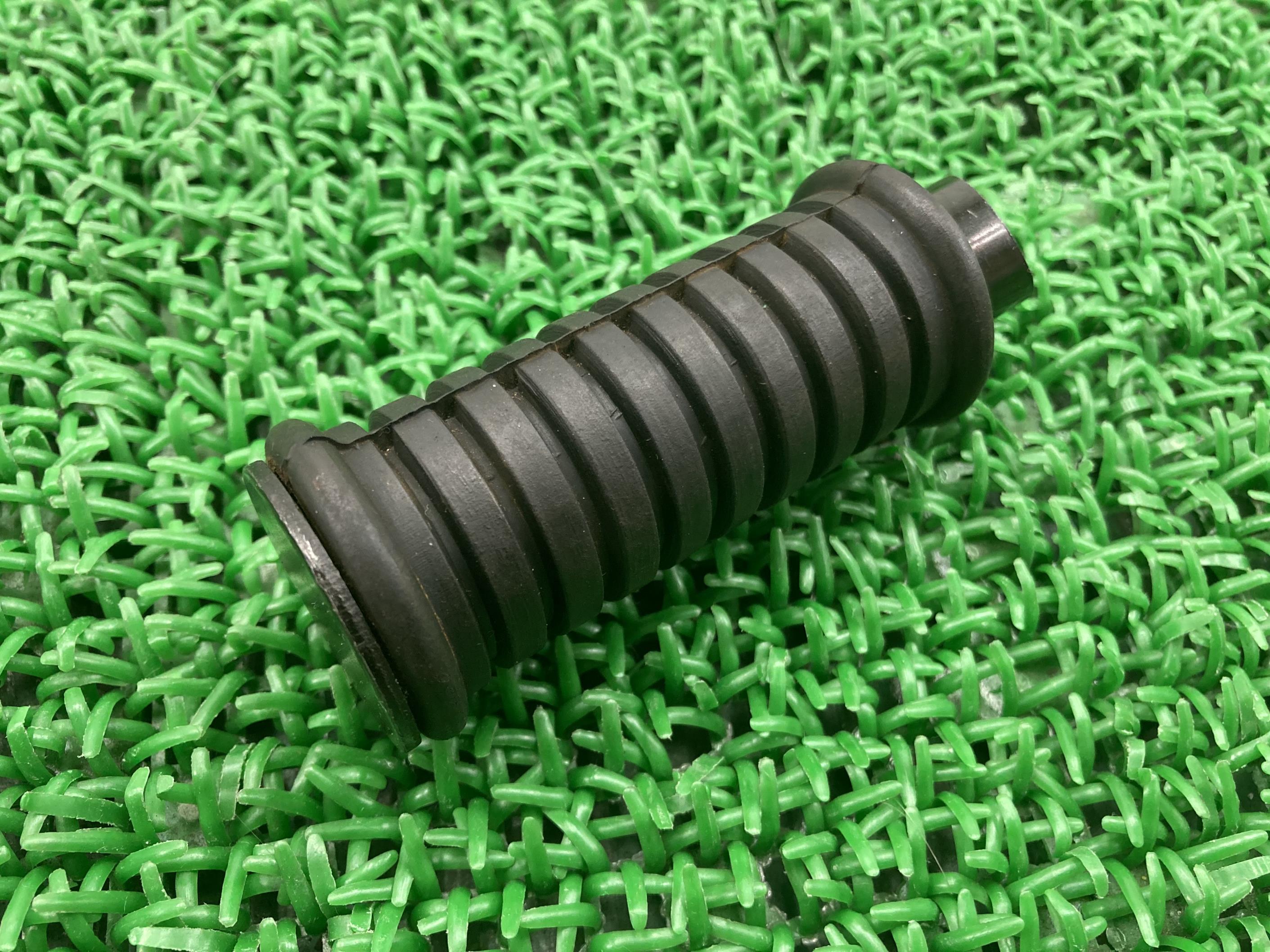 250TRタンデムステップペグカワサキ純正バイク部品コンディション良好修復素材やノーマル戻しに車検Genuine【中古】 0