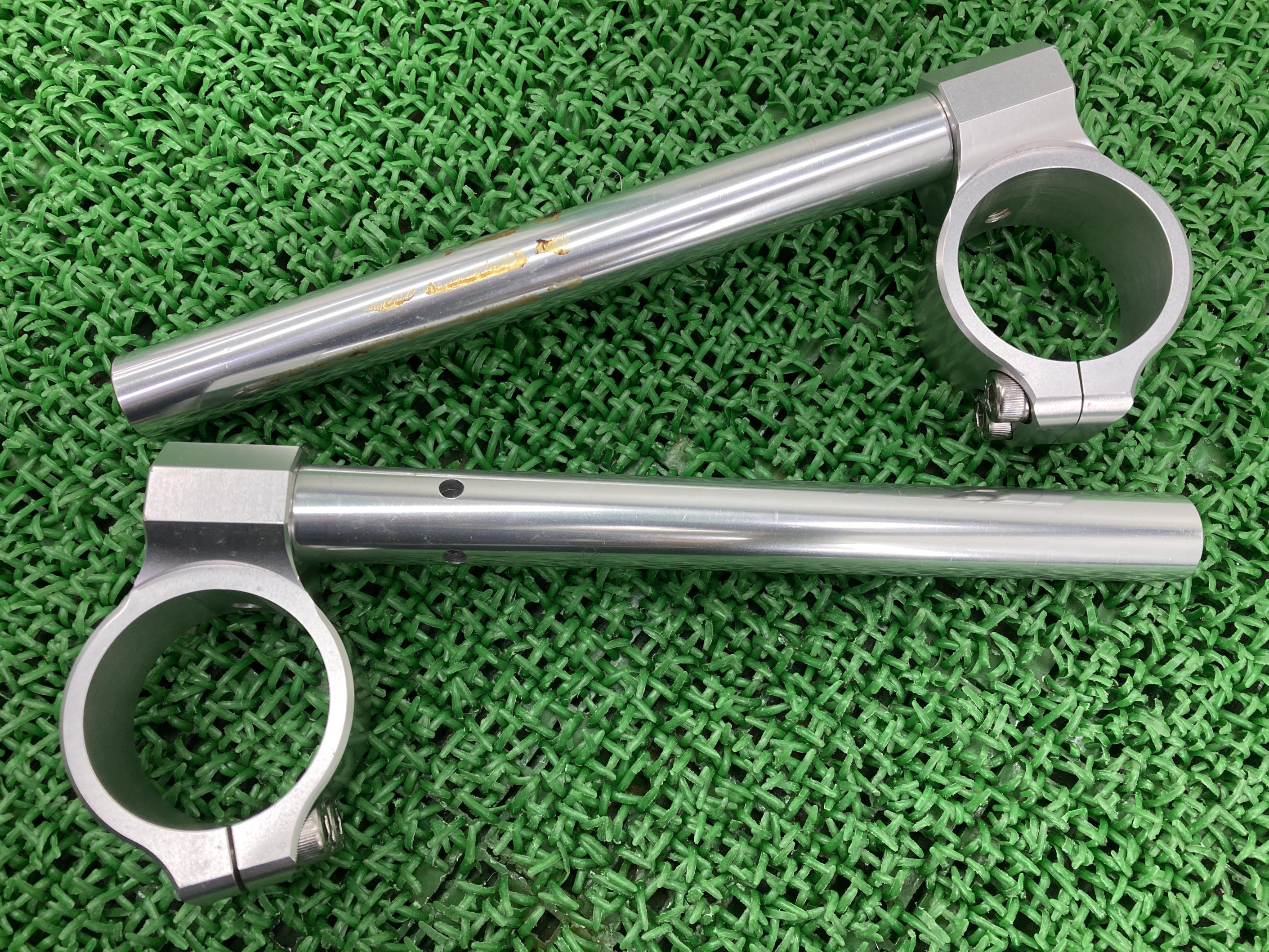 ハリケーン製YZF-R1ハンドル左右社外バイク部品アルミポリッシュアルマイトセパハン50πコケキズ無し曲がり無しそのまま使える【中古】 4