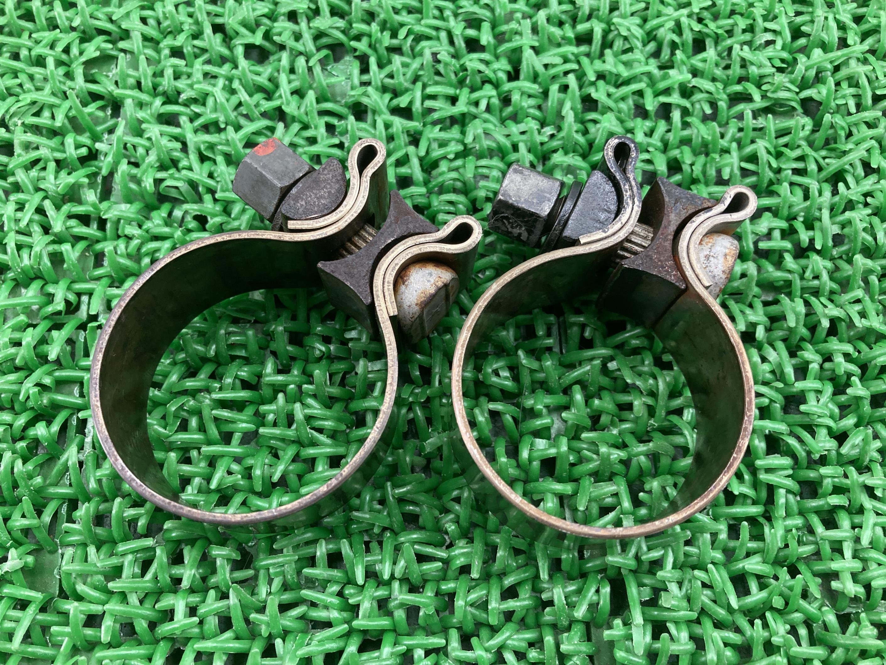 マフラークランプハーレー純正バイク部品2個セットソフテイルダイナツーリングスポーツスターそのまま使える車検Genuine【中古】 74