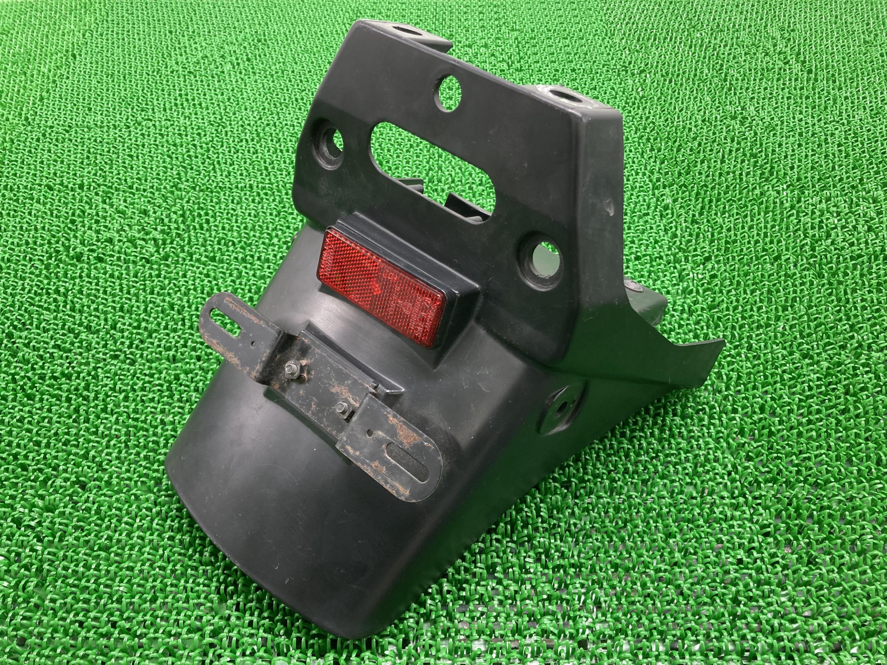 ゼファーカイ リアフェンダー カワサキ 純正 バイク 部品 ZR400G ゼファーχ 割れ欠け無し コンディション良好 車検 Genuine 【中古】