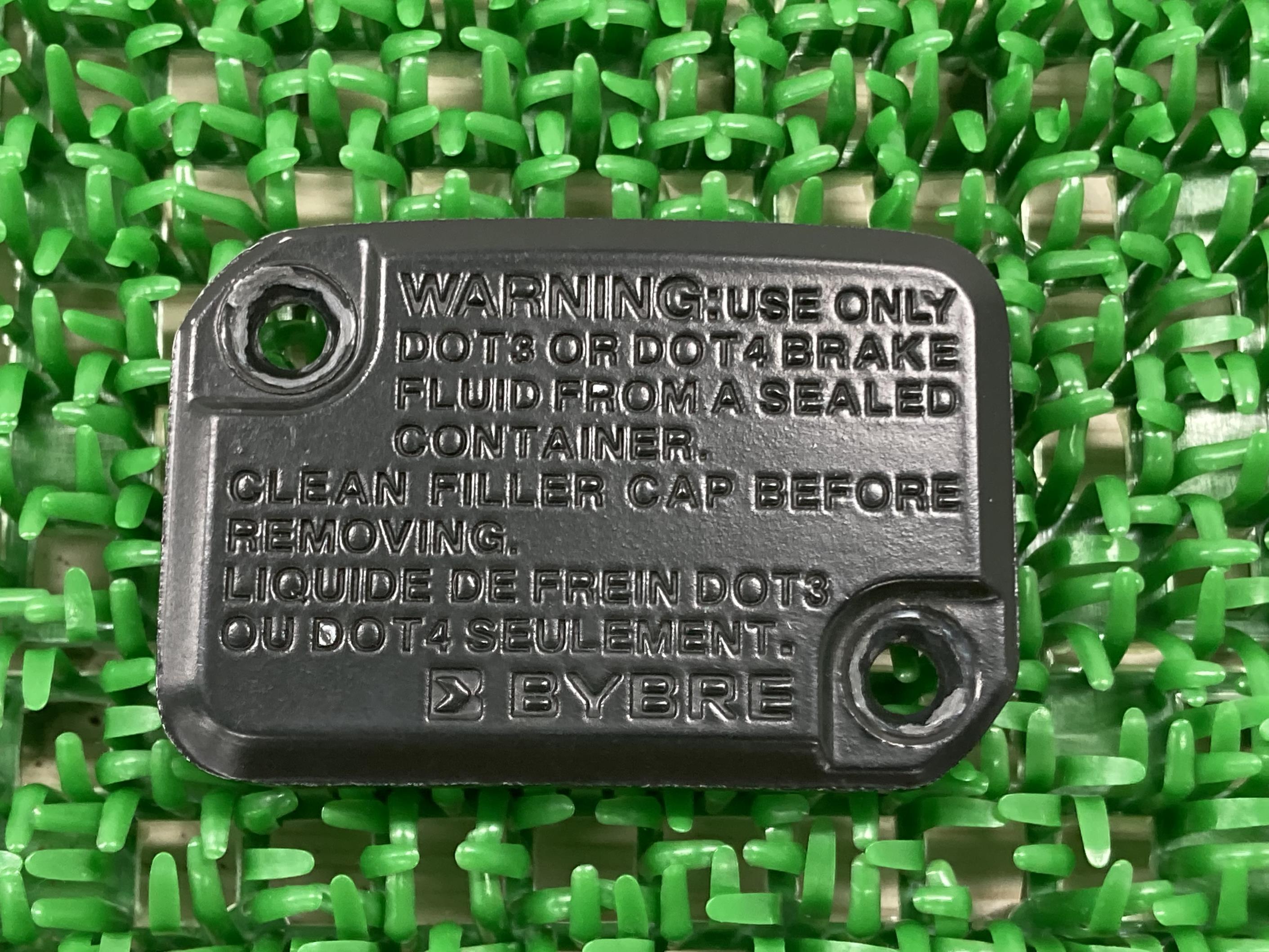 G310R マスターシリンダーキャップ BMW 純正 バイク 部品 割れ欠けなし コンディション良好 希少 品薄 ..