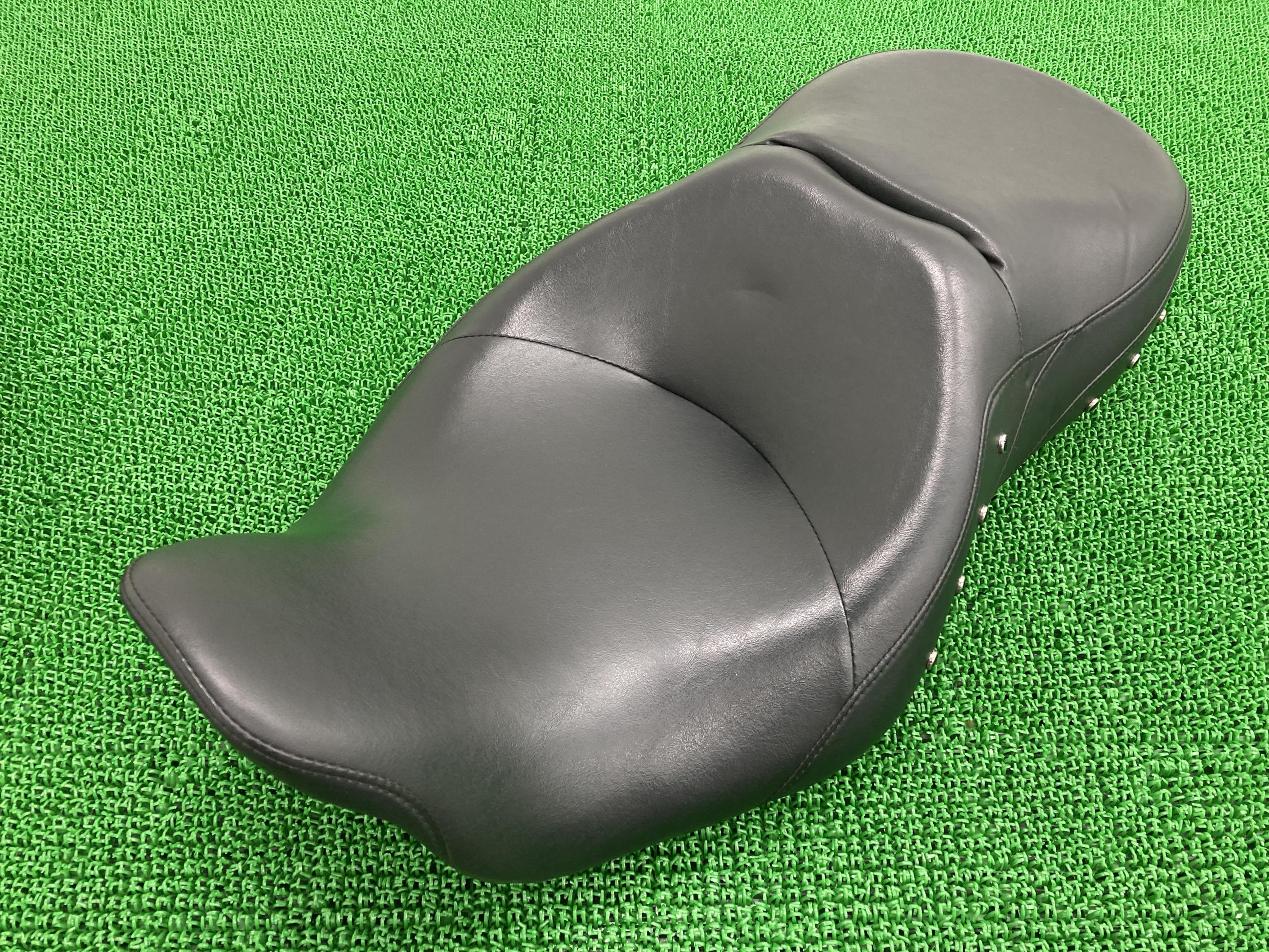 FLHR1690 シート ハーレー 純正 バイク 部品 ロードキング 2014〜 破れなし コンディション良好 品薄 車検 Genuine 【中古】 40