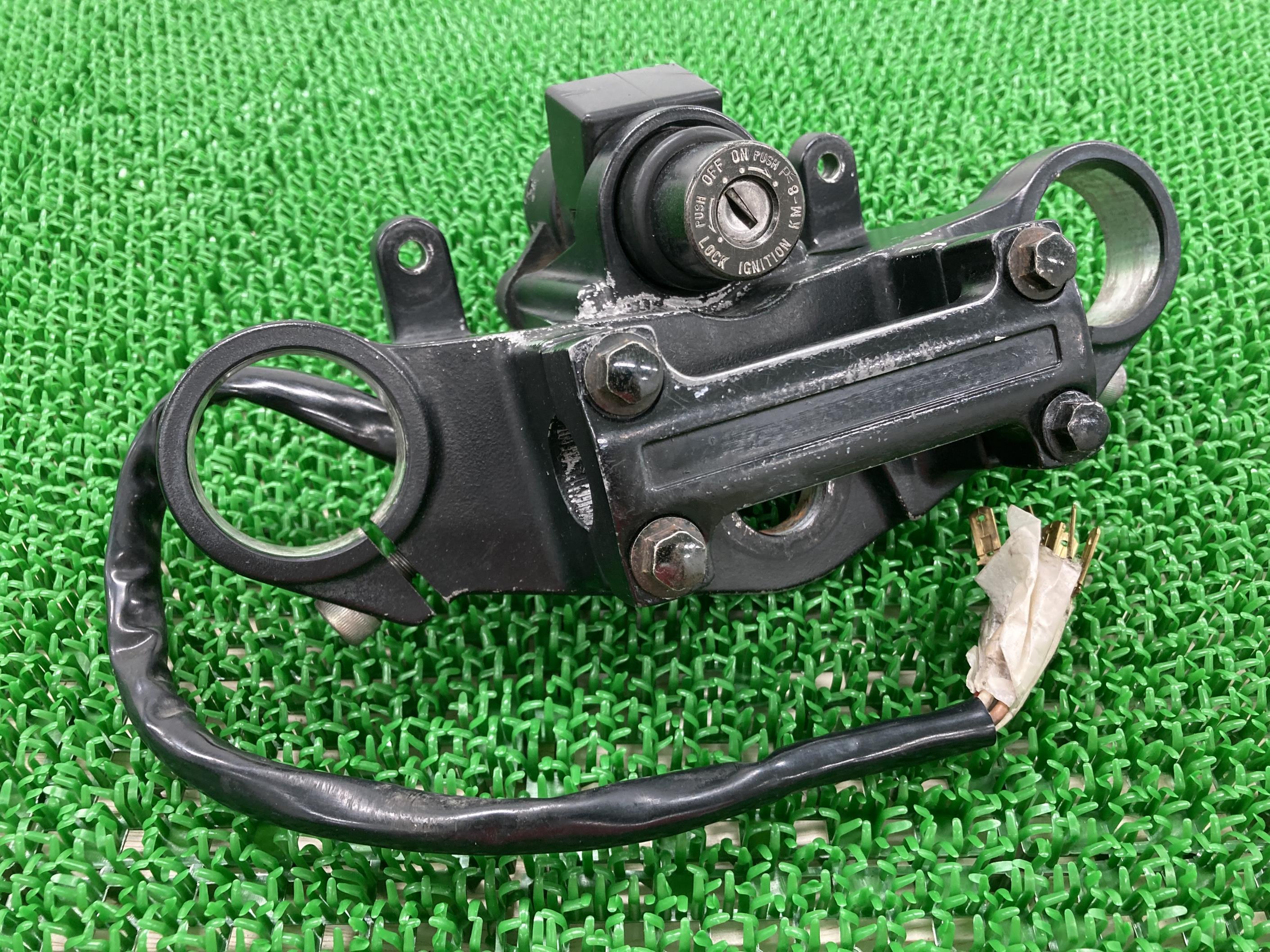 ZRX400 トップブリッジ カワサキ 純正 バイク 部品 ZR400E ハンドルポスト 割れ欠け無し 品薄 希少品 車検 Genuine 【中古】 0