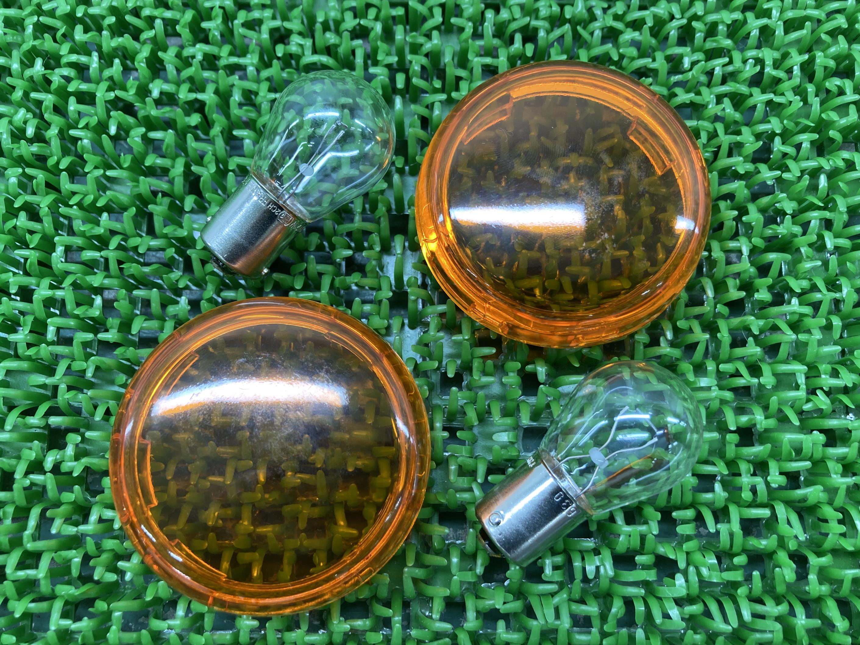 ウインカーレンズハーレー純正バイク部品2個セットソフテイルダイナツーリングスポーツスターバルブ車検Genuine【中古】 62