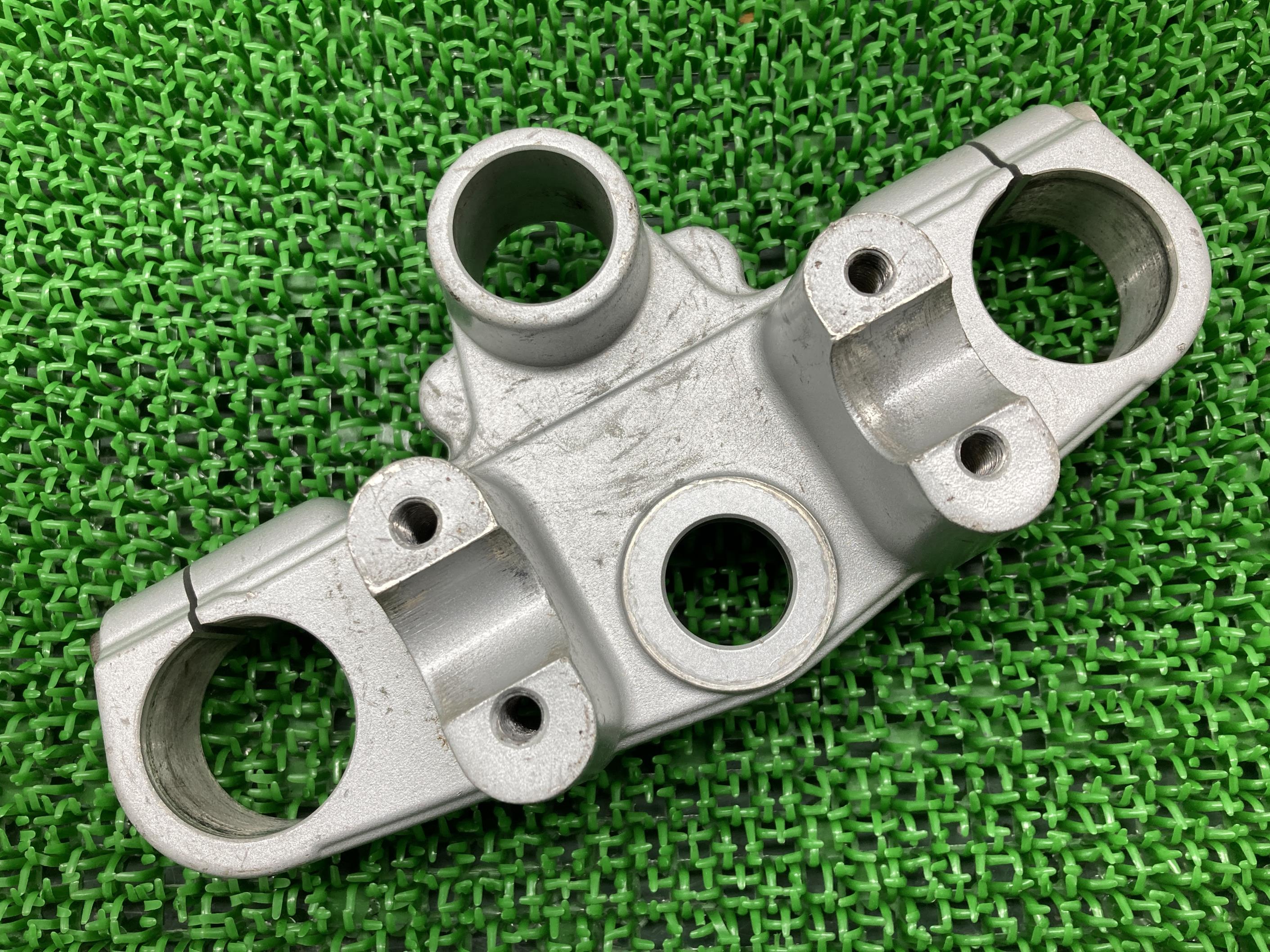 F650GSダカール トップブリッジ BMW 純正 バイク 部品 曲がり無し 品薄 希少品 ハンドルポスト 車検 Genuine 【中古】 88