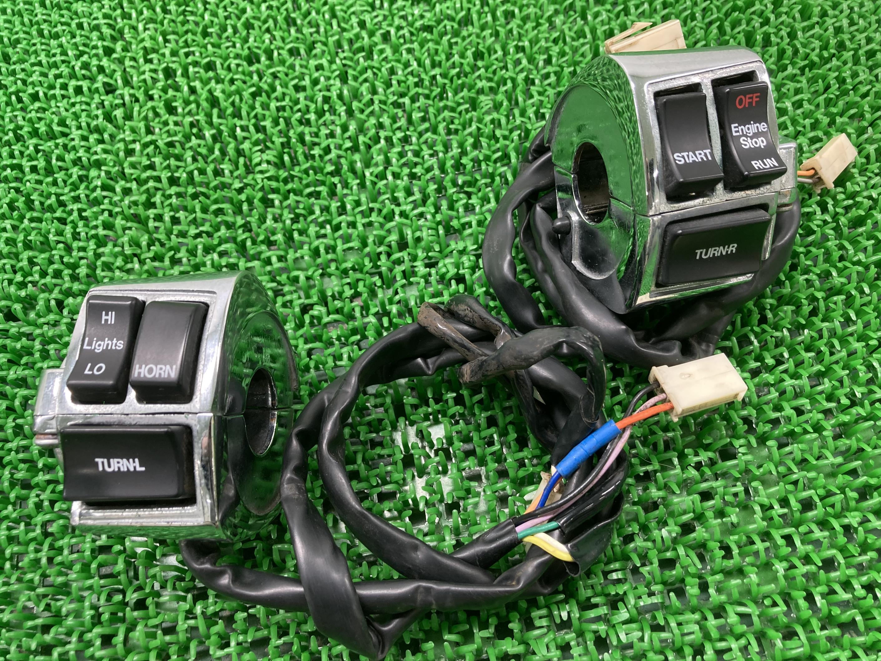 ソフテイルハンドルスイッチ左右ハーレー純正バイク部品EVO86-95年ソフテイルメッキケース割れ欠け無し車検Genuine【中古】 0