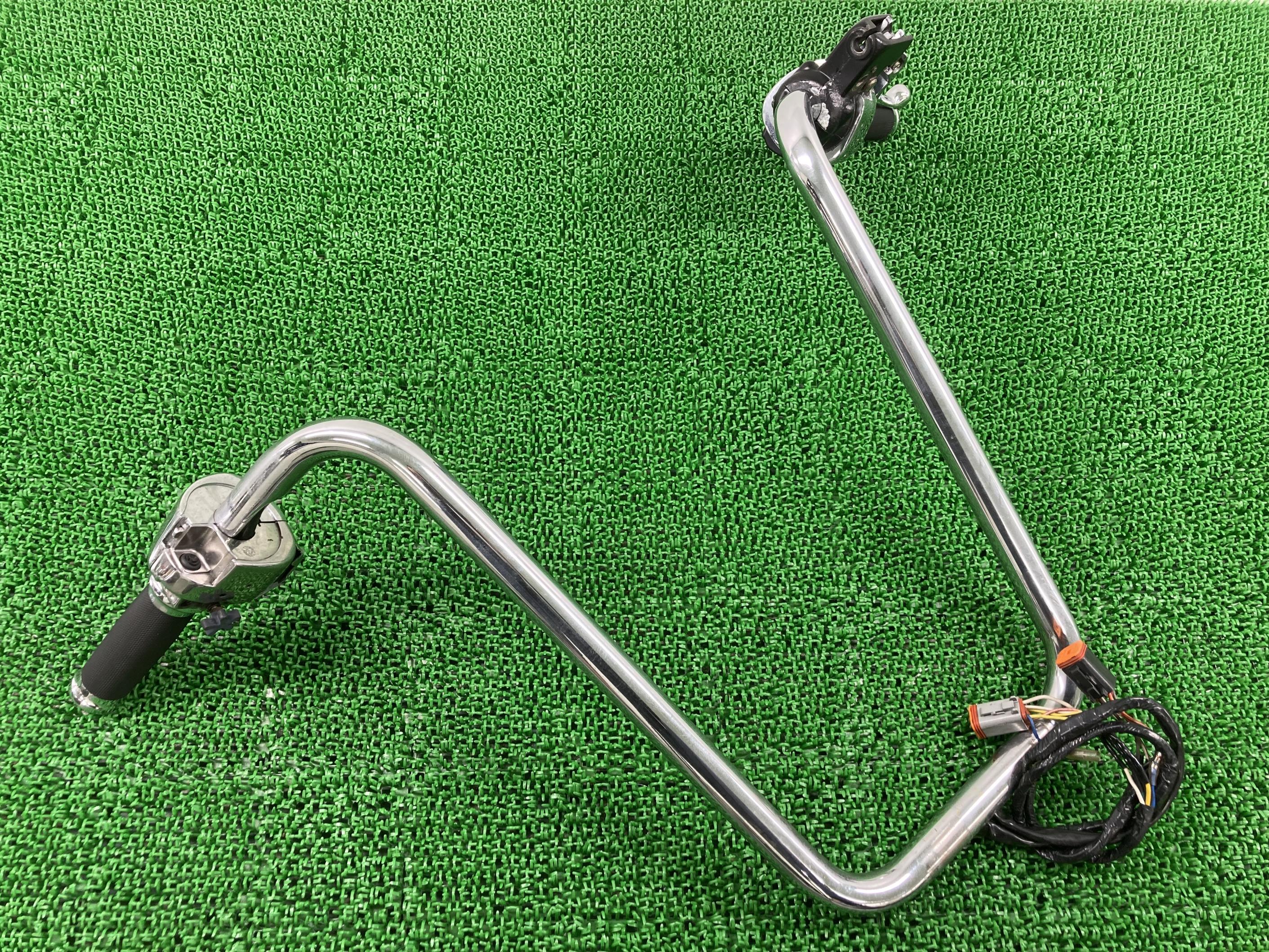 FLSTC1340ハンドル社外バイク部品760mm18インチクロームスイッチ配線中通し曲がり無し品薄【中古】 45