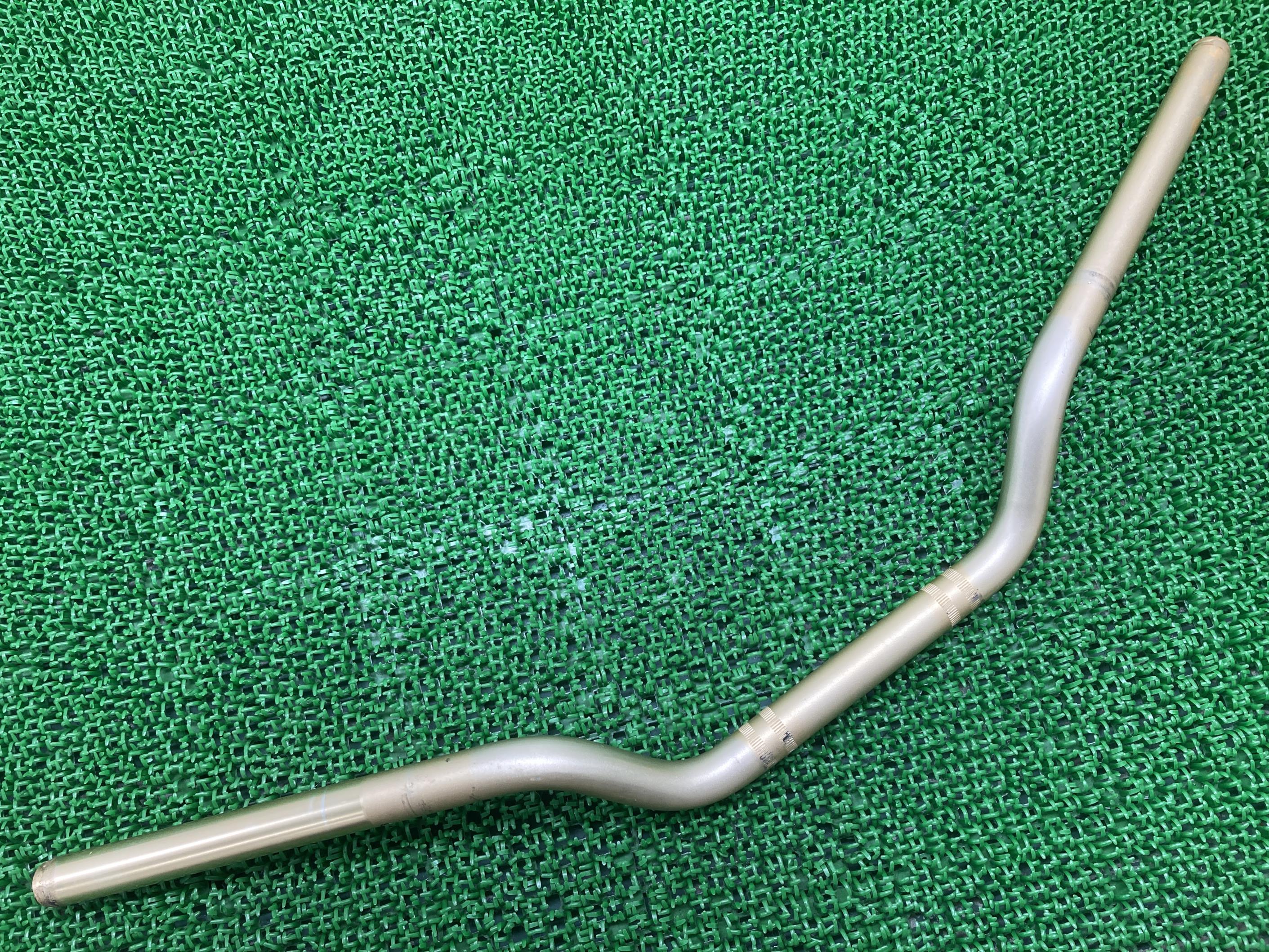 ZRX1200Rハンドルカワサキ純正バイク部品ZRT20A幅710mmゴールドアルミハンドル安心のノーマル曲がり無し品薄車検Genuine【中古】 29