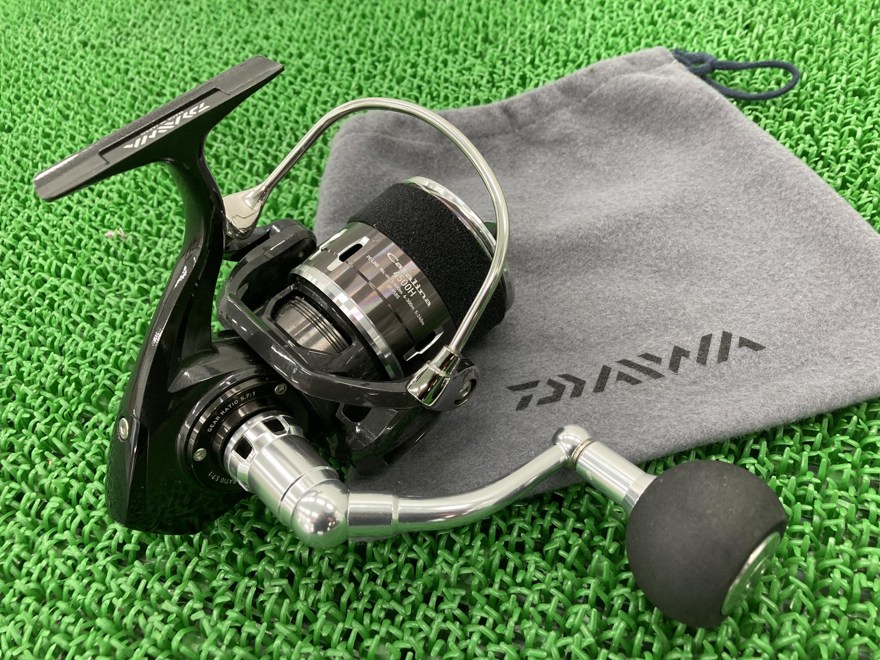 16キャタリナ4500H リール DAIWA 純正 バイク 部品 ダイワ Catalina スピニングリール ケース付き 美品 車検 Genuine 【中古】