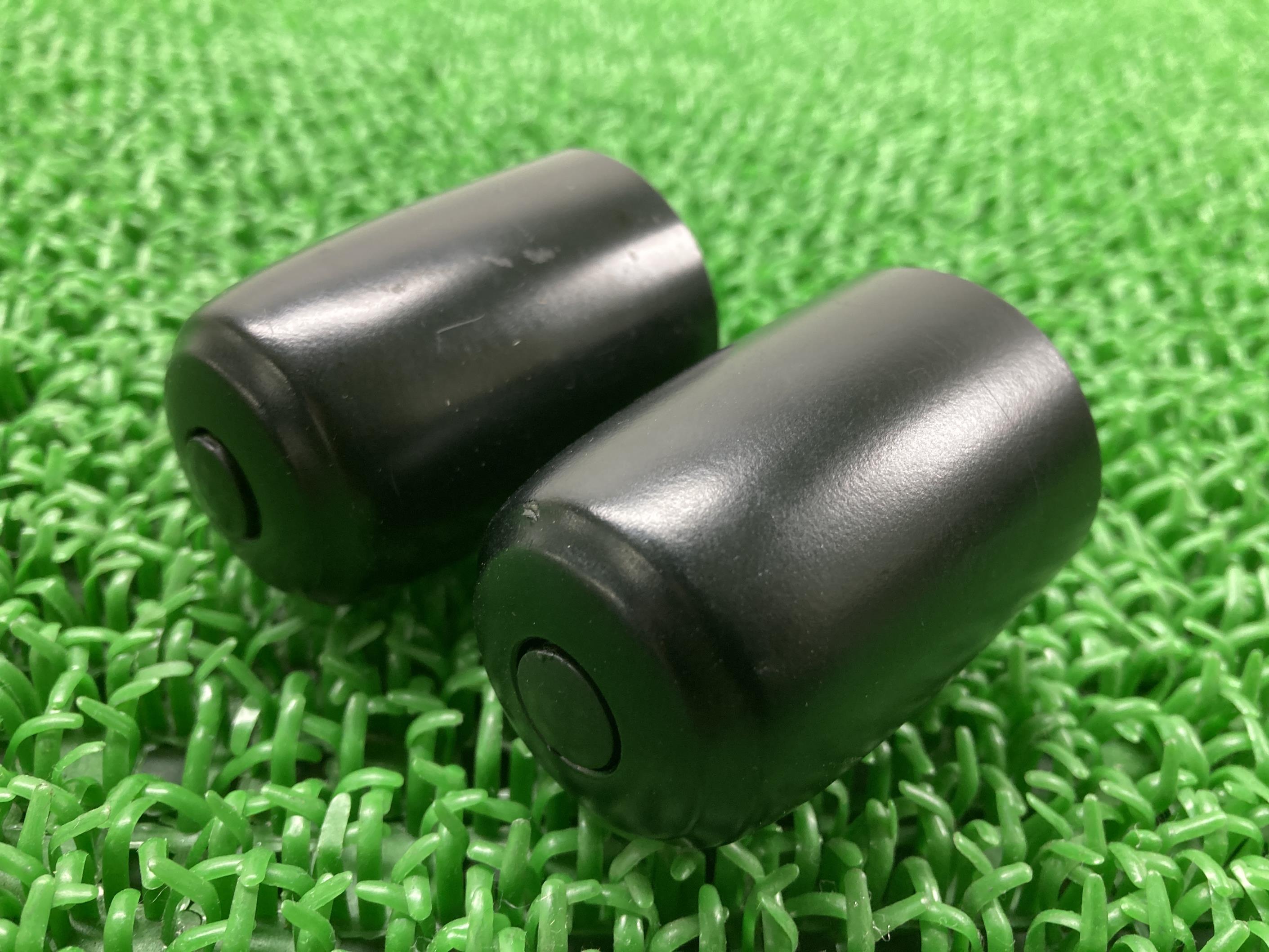 GSX1300Rハヤブサハンドルバーエンド左右スズキ純正バイク部品GX72Aグリップエンドハンドルウェイトコンディション良好コケキズ無し車検Genuine【中古...