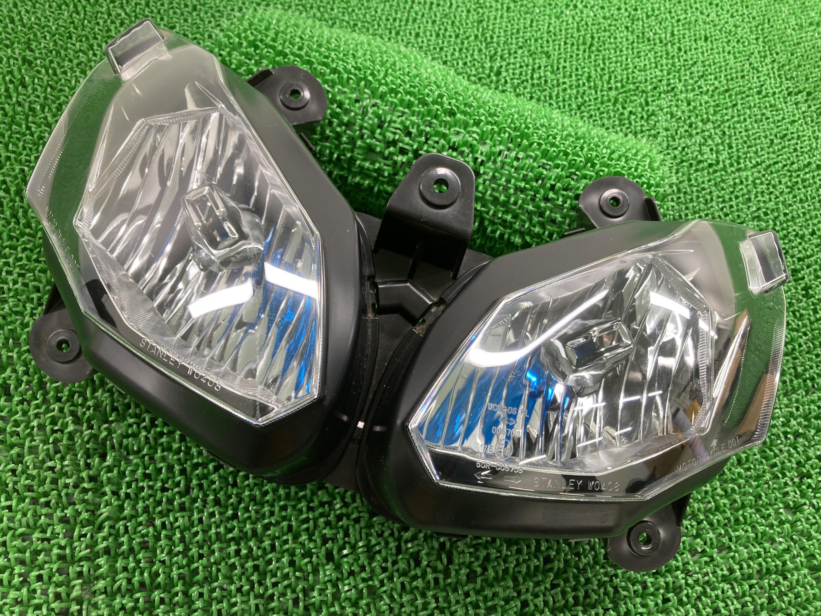 NINJA400 ヘッドライト EX400E-A09 カワサキ 純正 バイク 部品 2014年式外し EX400E 割れ欠け無し 品薄 希少品 車検 Genuine 【中古】