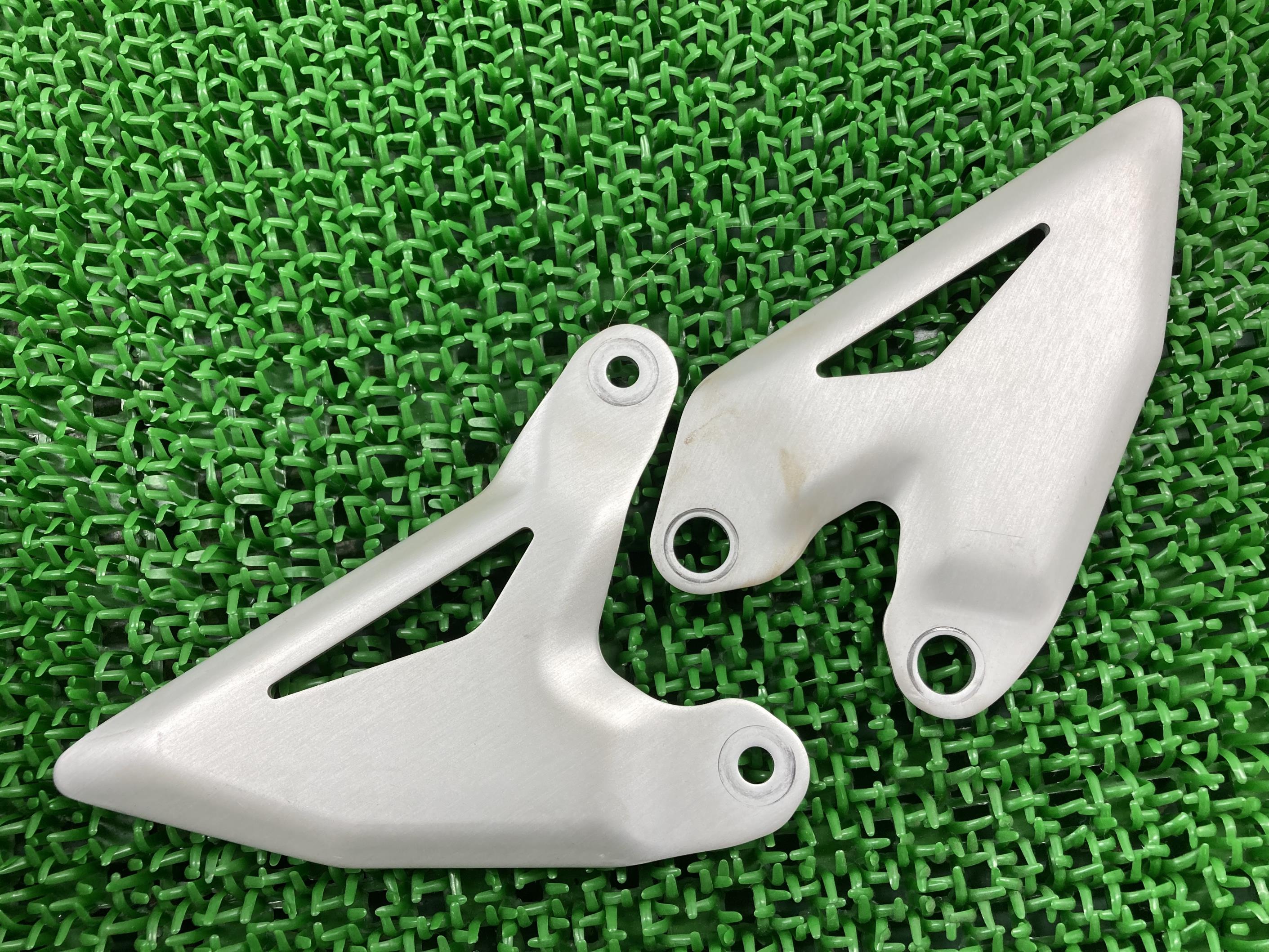 NINJA250ヒールガード左右カワサキ純正バイク部品EX250P曲がり無し品薄希少品車検Genuine【中古】 30