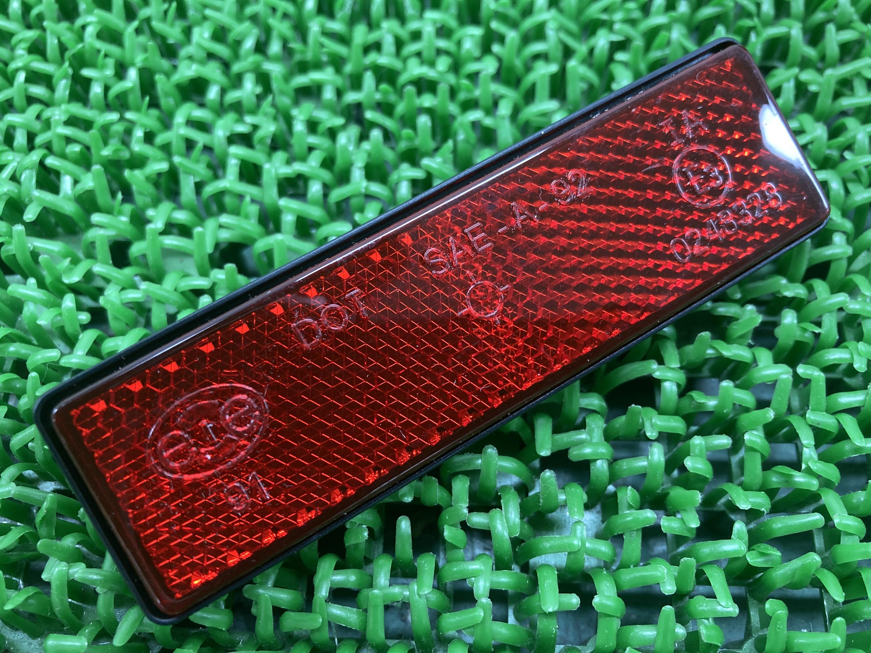 リフレクター ドゥカティ 純正 バイク 部品 モンスター ムルティス ディアベル スクランブラー 割れ欠け無し 車検 Genuine 【中古】 31