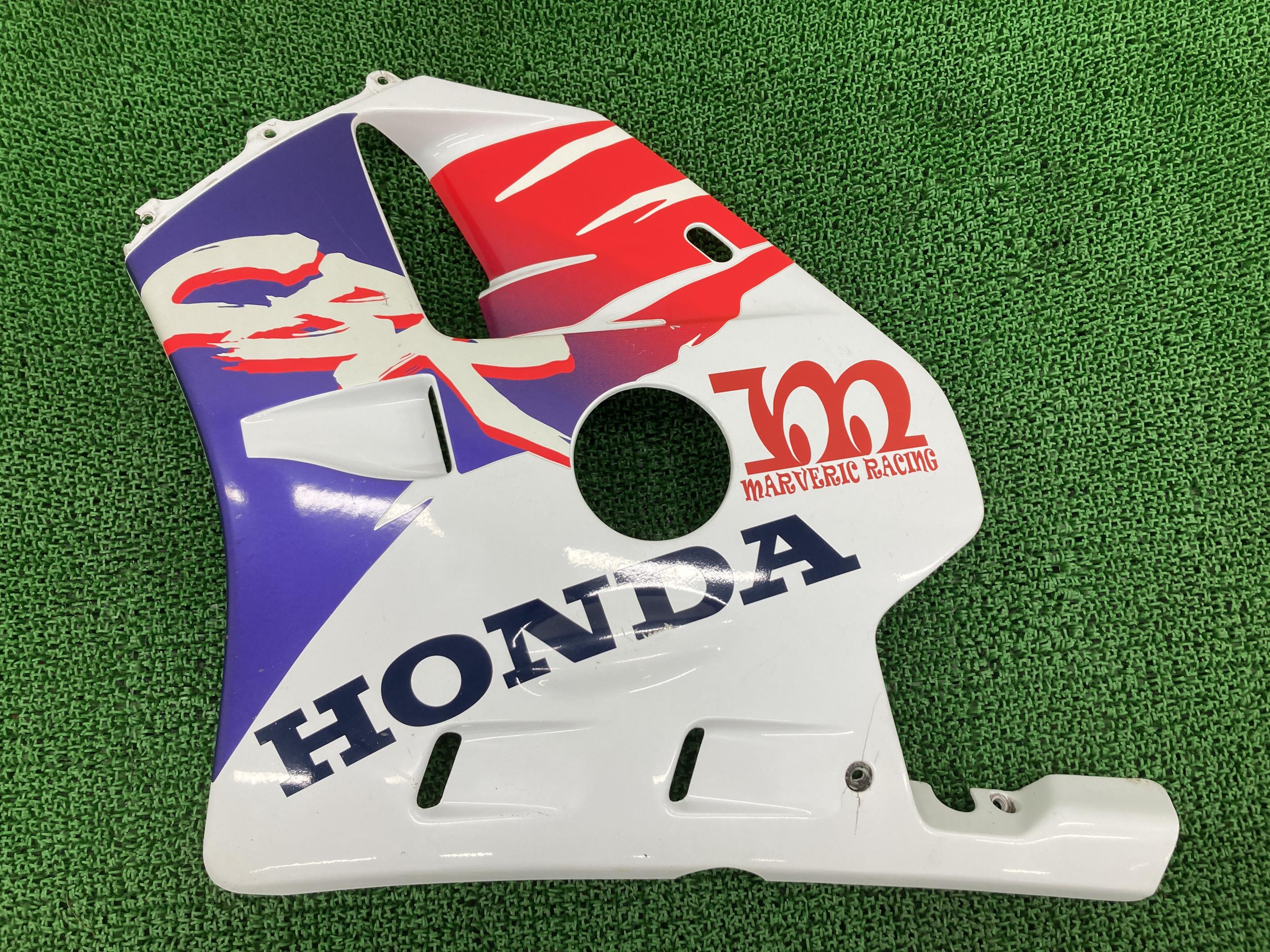 CBR250RR サイドカウル 左 白 ホンダ 純正 バイク 部品 MC22 修復素材やカスタム素材に コケキズ無し 品薄 希少品 車検 Genuine 【中古...